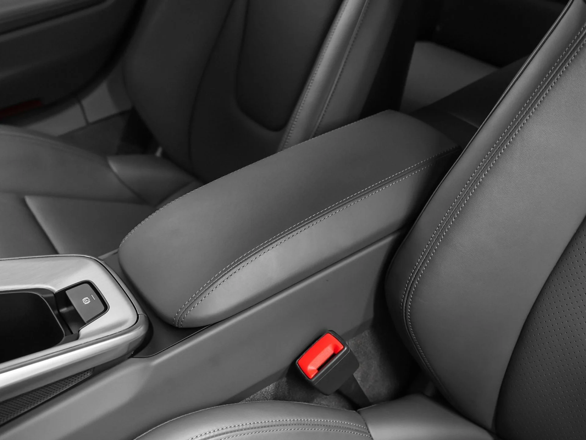 mph044_805900716_45_b9fd2300a2