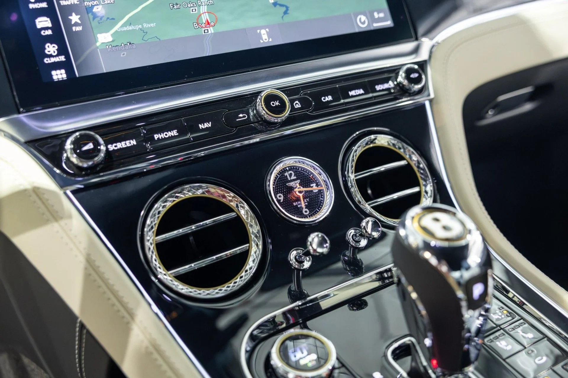 mph044_823902342_6_A_1e120e3f5b