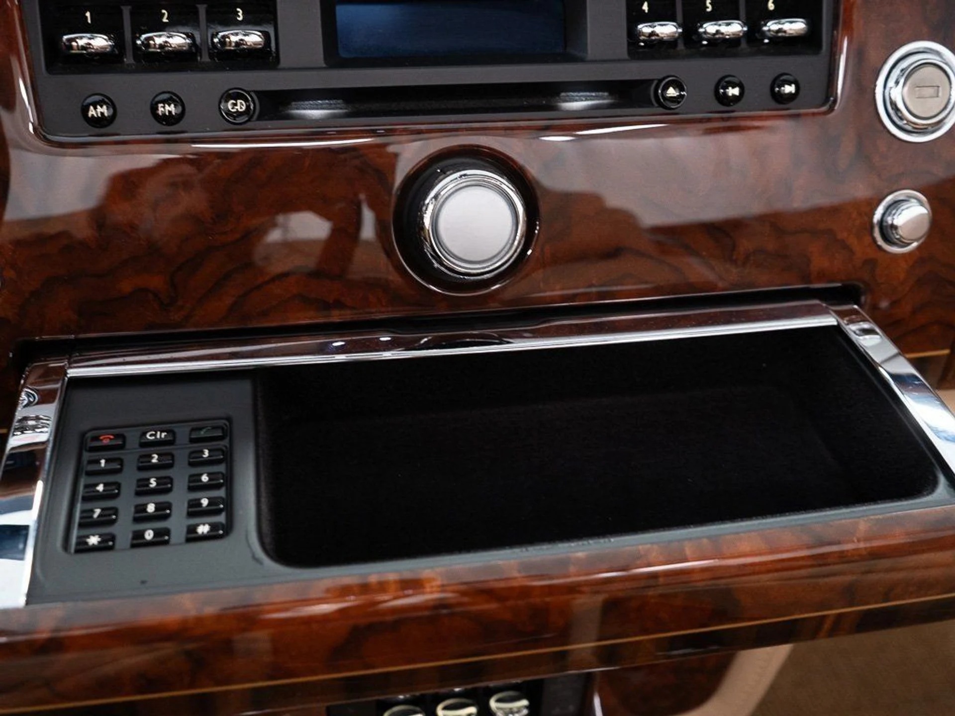 mph044_843370373_5ebba768ec3168af5ed6edc152f65b21_a2b2514432