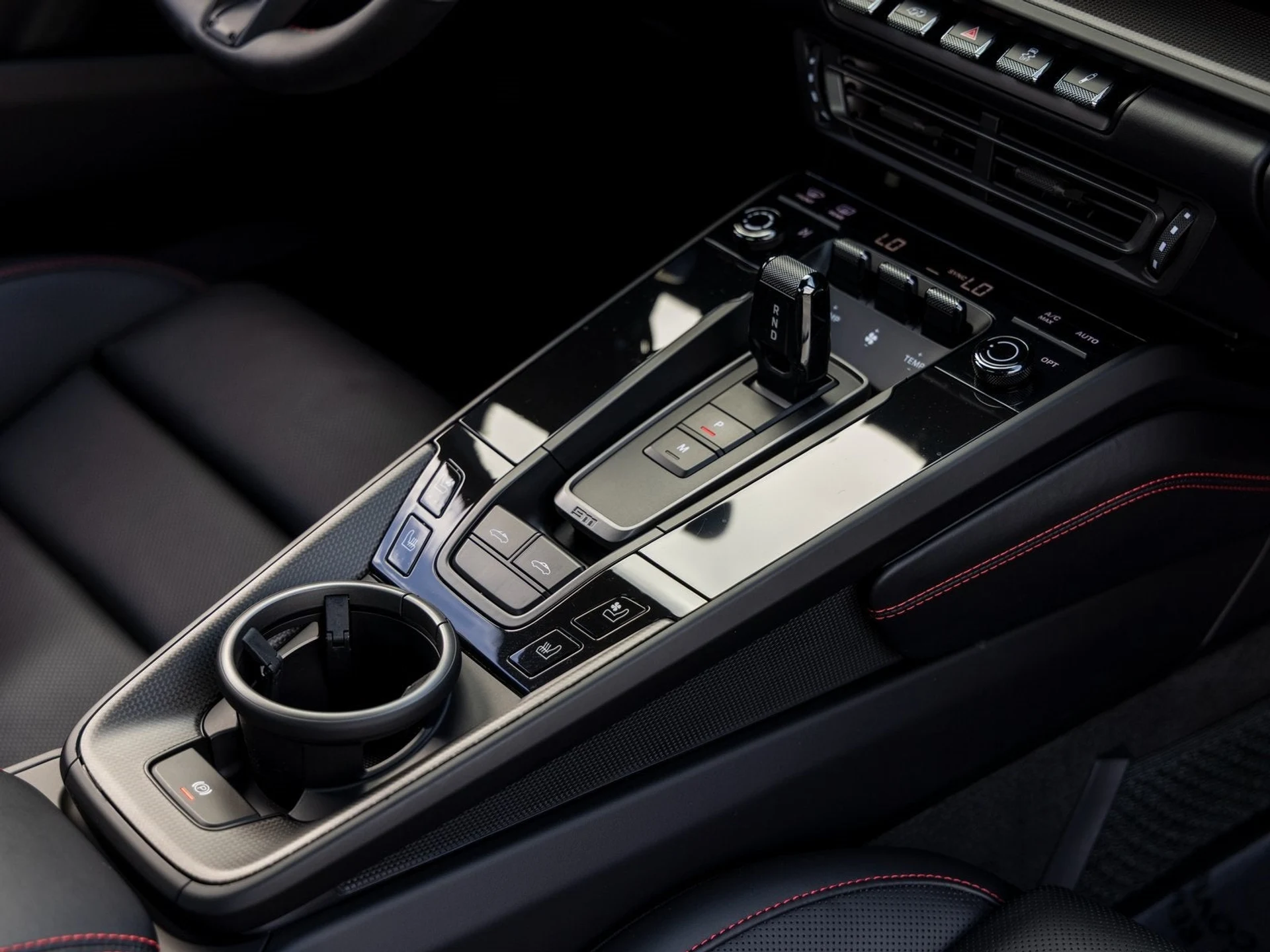 mph044_845258167_45_6b811f6003