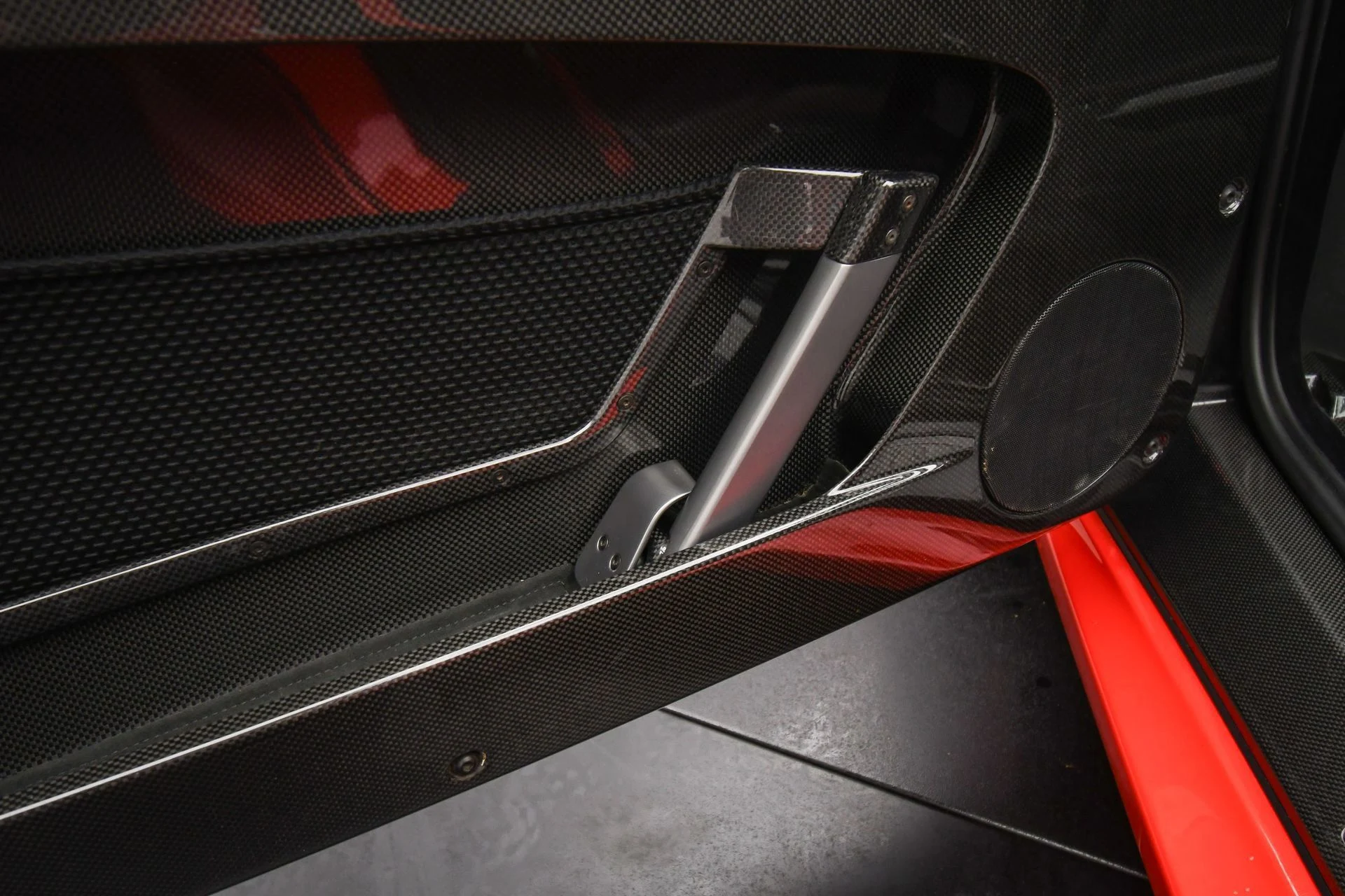 mph044_847519864_588e1d7efb3741b7b7e35711124ef57a_505b023402