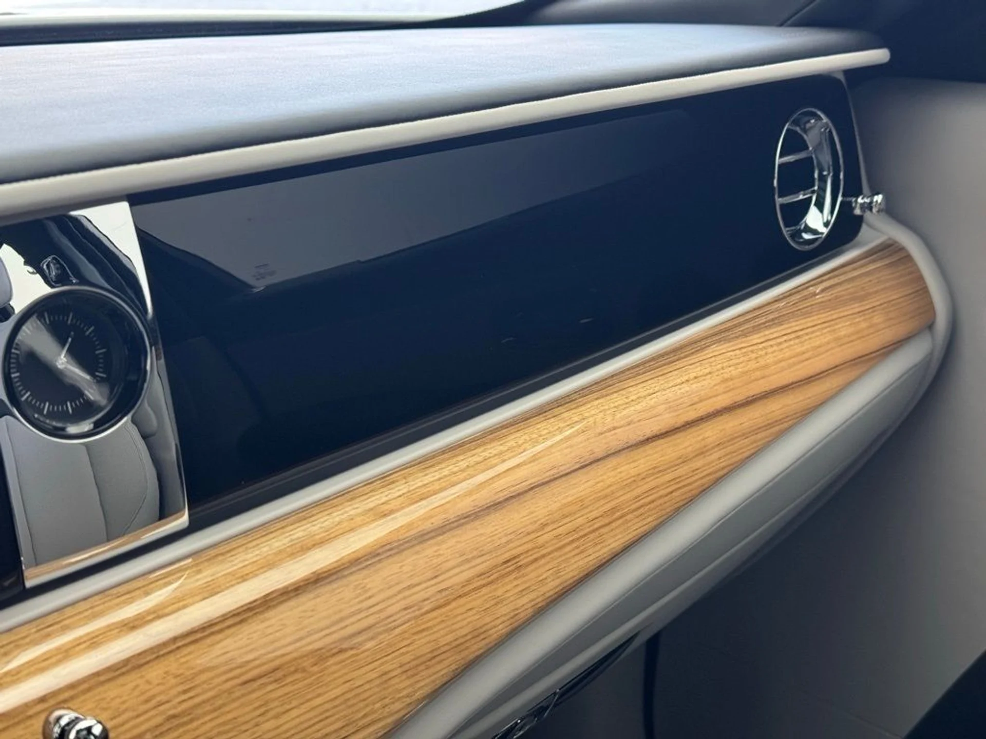 mph044_8571841_u2ga34zu33a89goelc2g6p6e1ahc_41fd398824