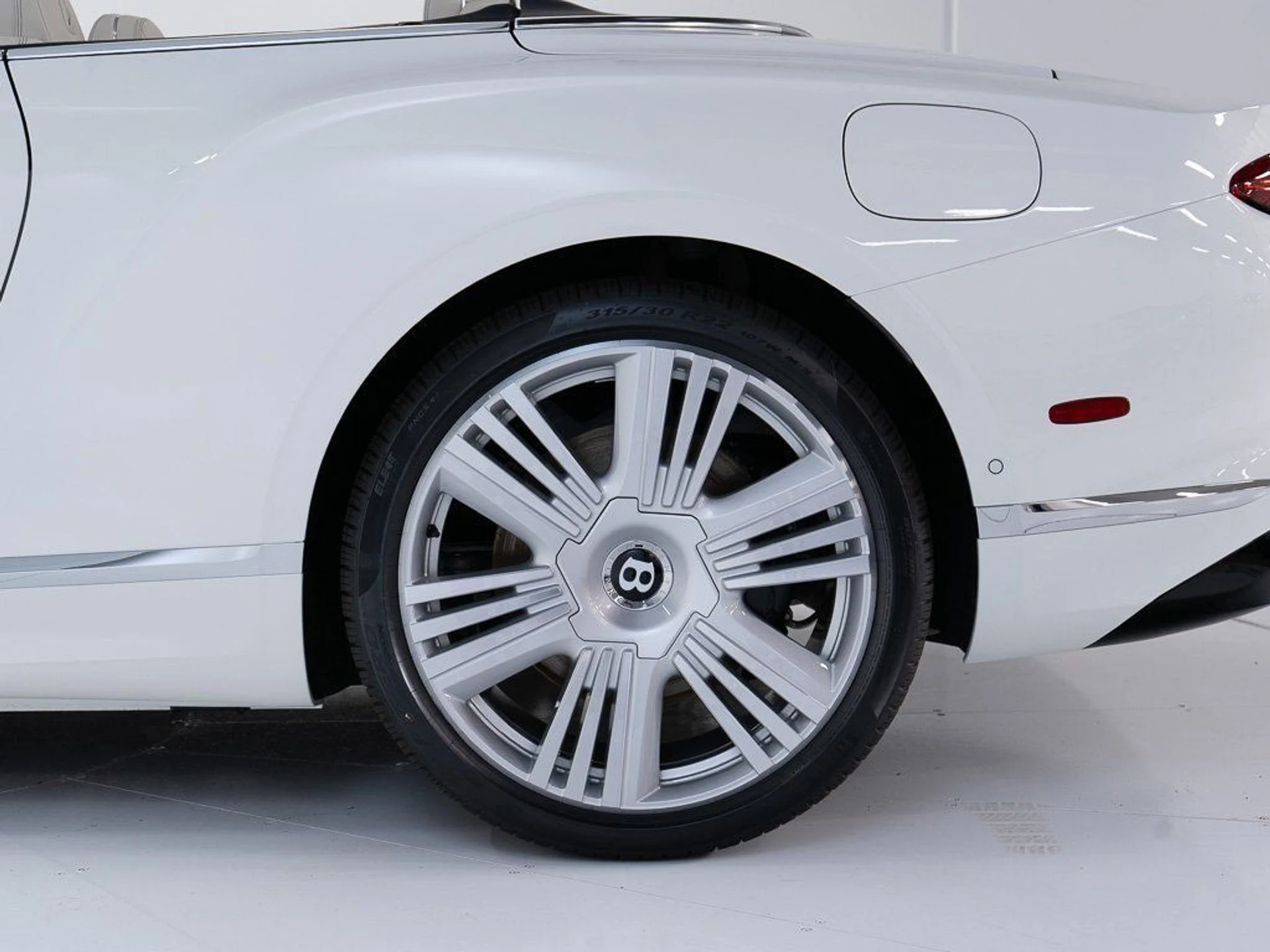 mph044_875597172_0d7e06e2cb87d1d155cb14dbb8b30a1d_17a2f4206b