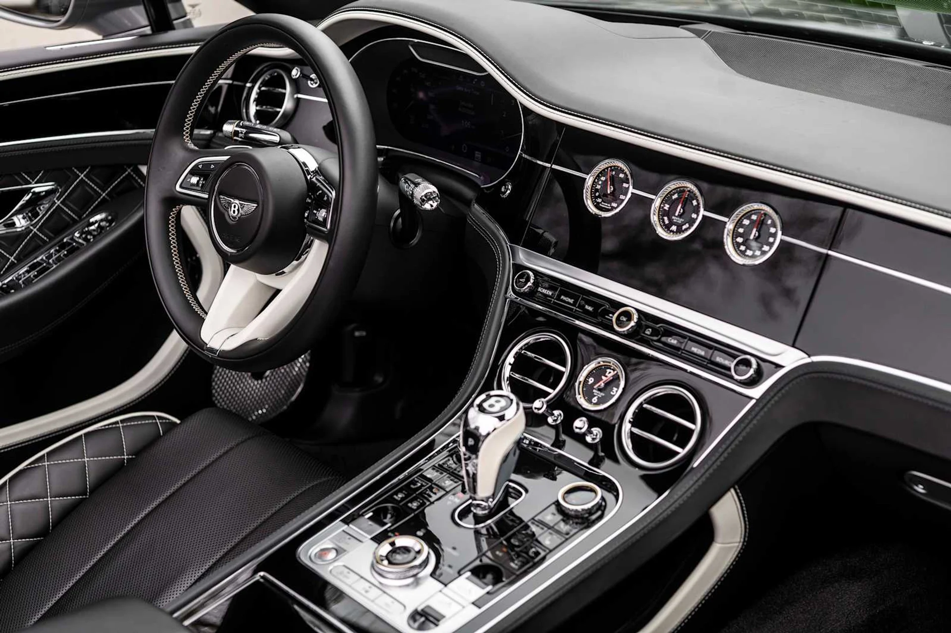 mph044_878579144_829cef64b4aba690564cb8f352a978b7x_407e9f766e