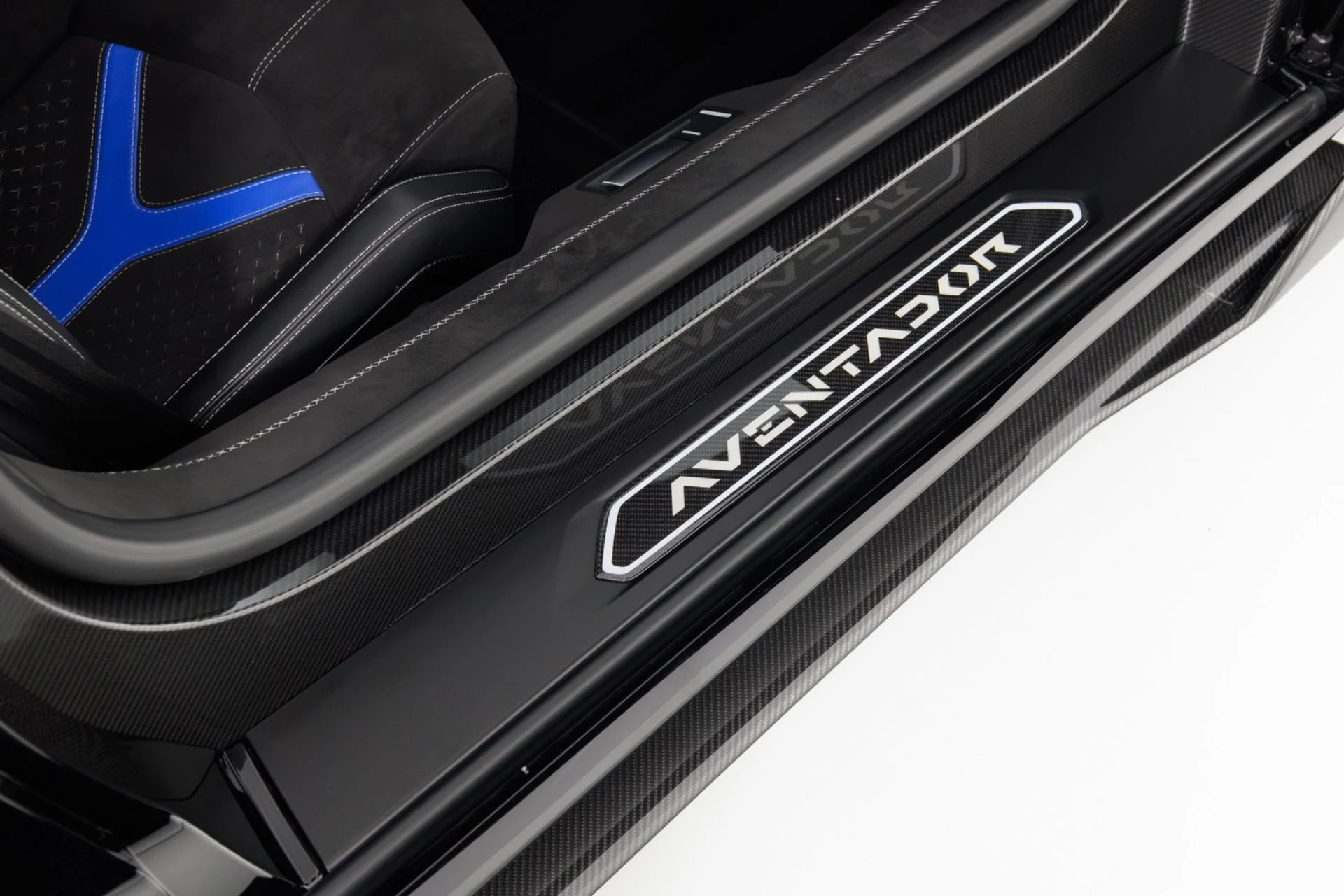 mph044_899992750_Used_2022_Lamborghini_Aventador_LP_780_4_Ultimae_Roadster_1793224005_03aa08e9f4