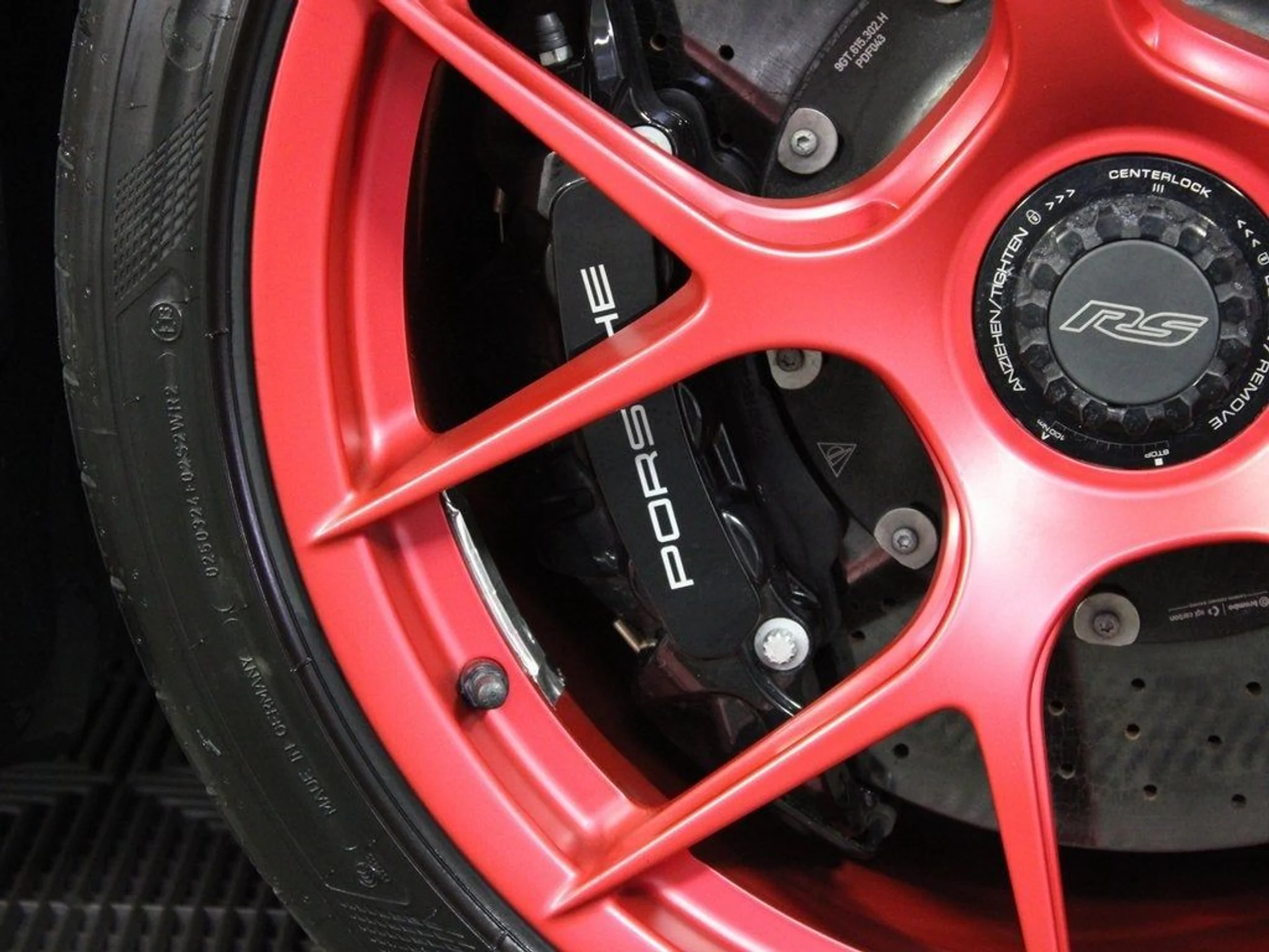 mph044_907847670_45_a006eac73c