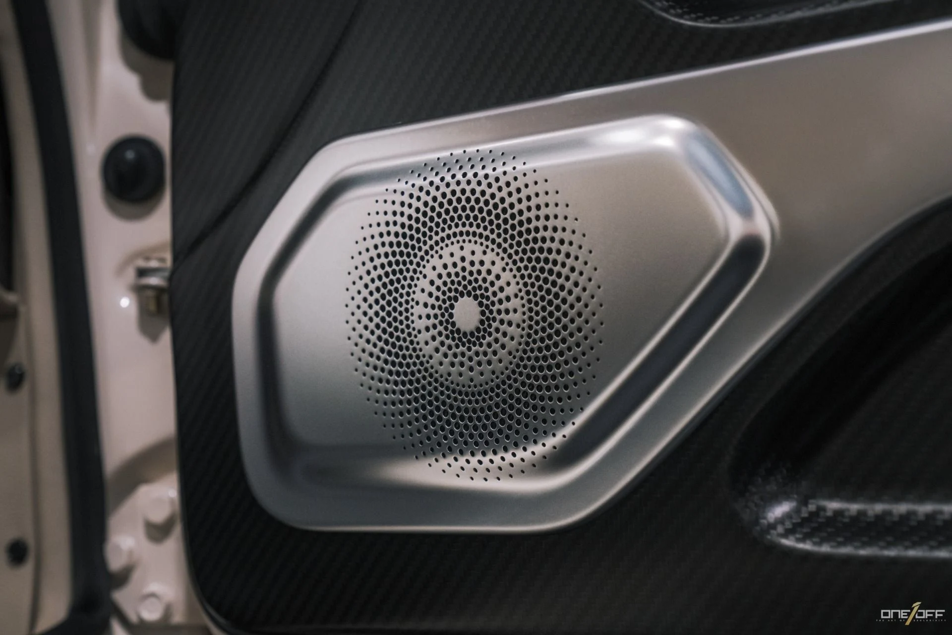 mph044_909967879_Used_1997_Porsche_911_Gunther_Werks_Speedster_1762325156_a5a15f34c8