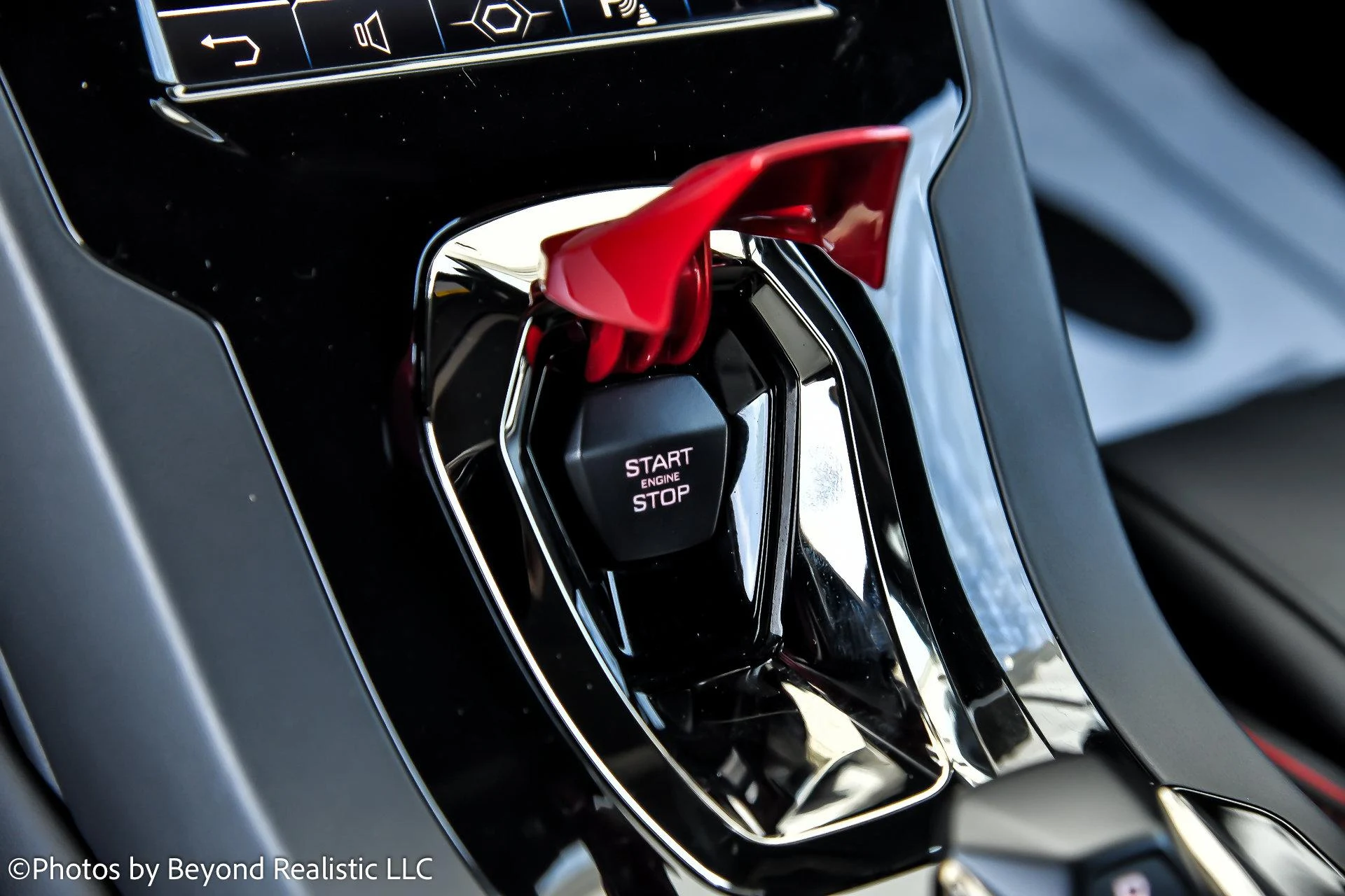 mph044_916775253_Used_2022_Lamborghini_Huracan_EVO_EVO_1763716129_05c4f77c22