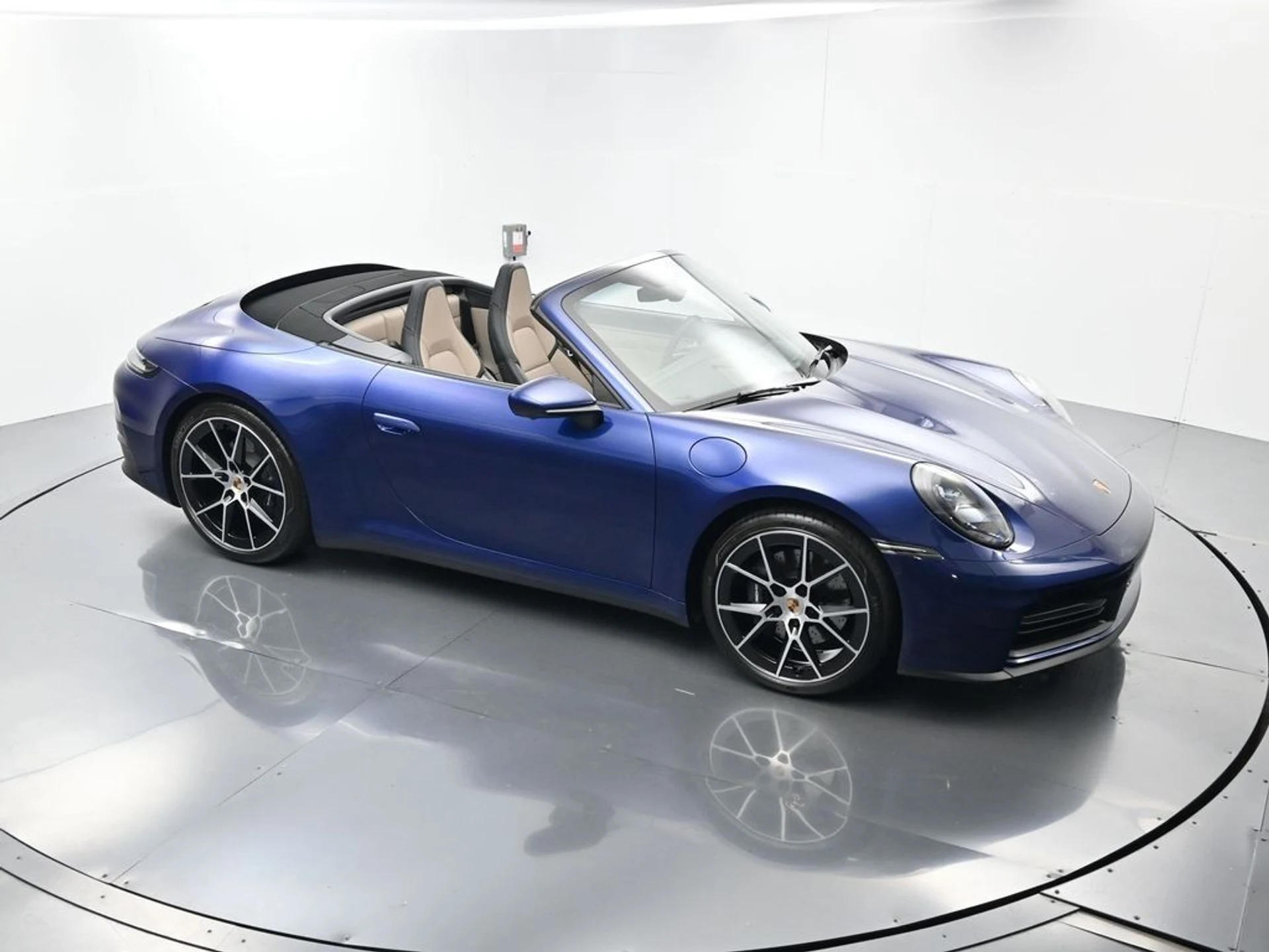 mph044_935786364_cc8a74a54f1c97bbfe6813df0b8a64d2_c502316449