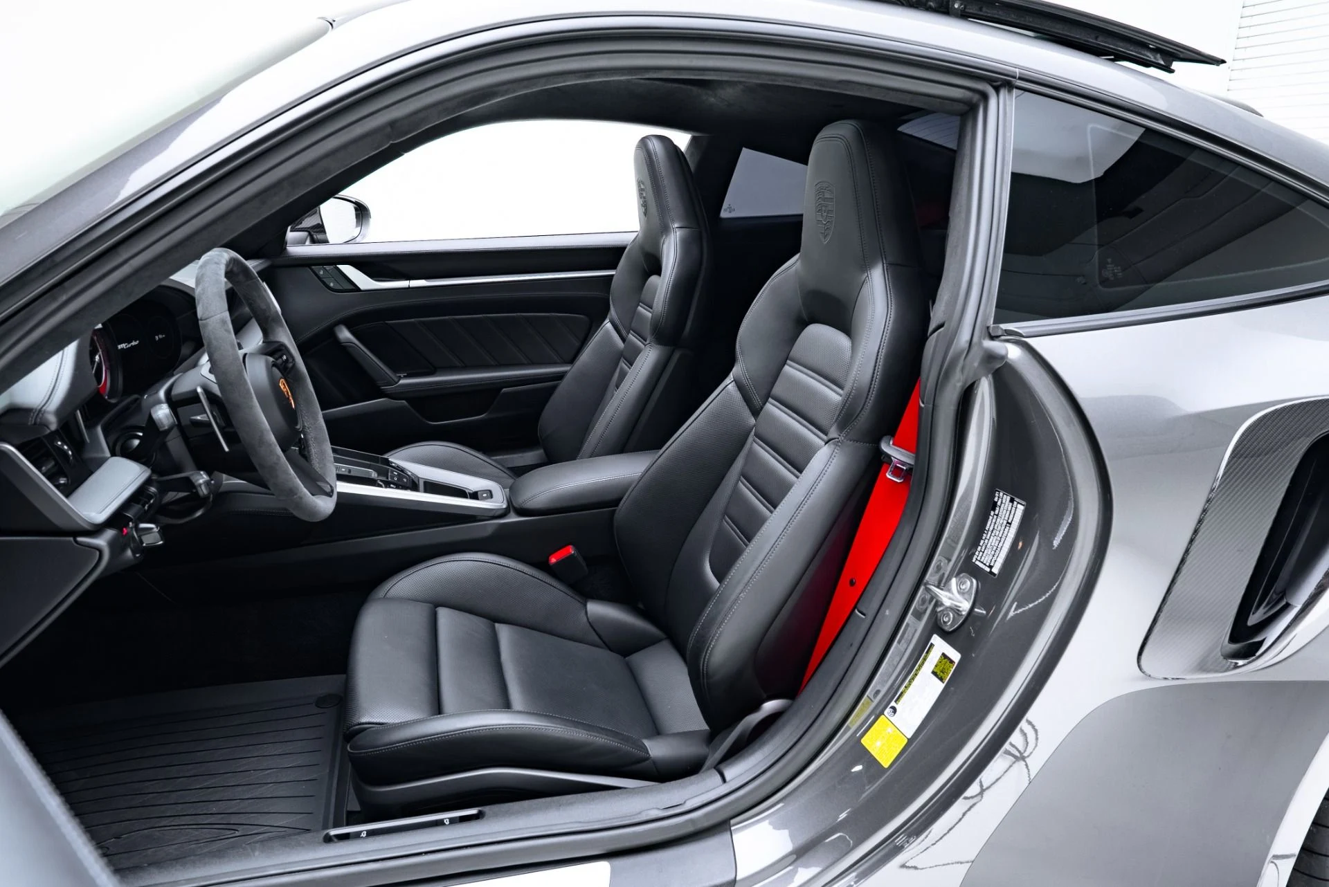 mph044_939810205_Used_2021_Porsche_911_Turbo_1771624973_b0505c8c03