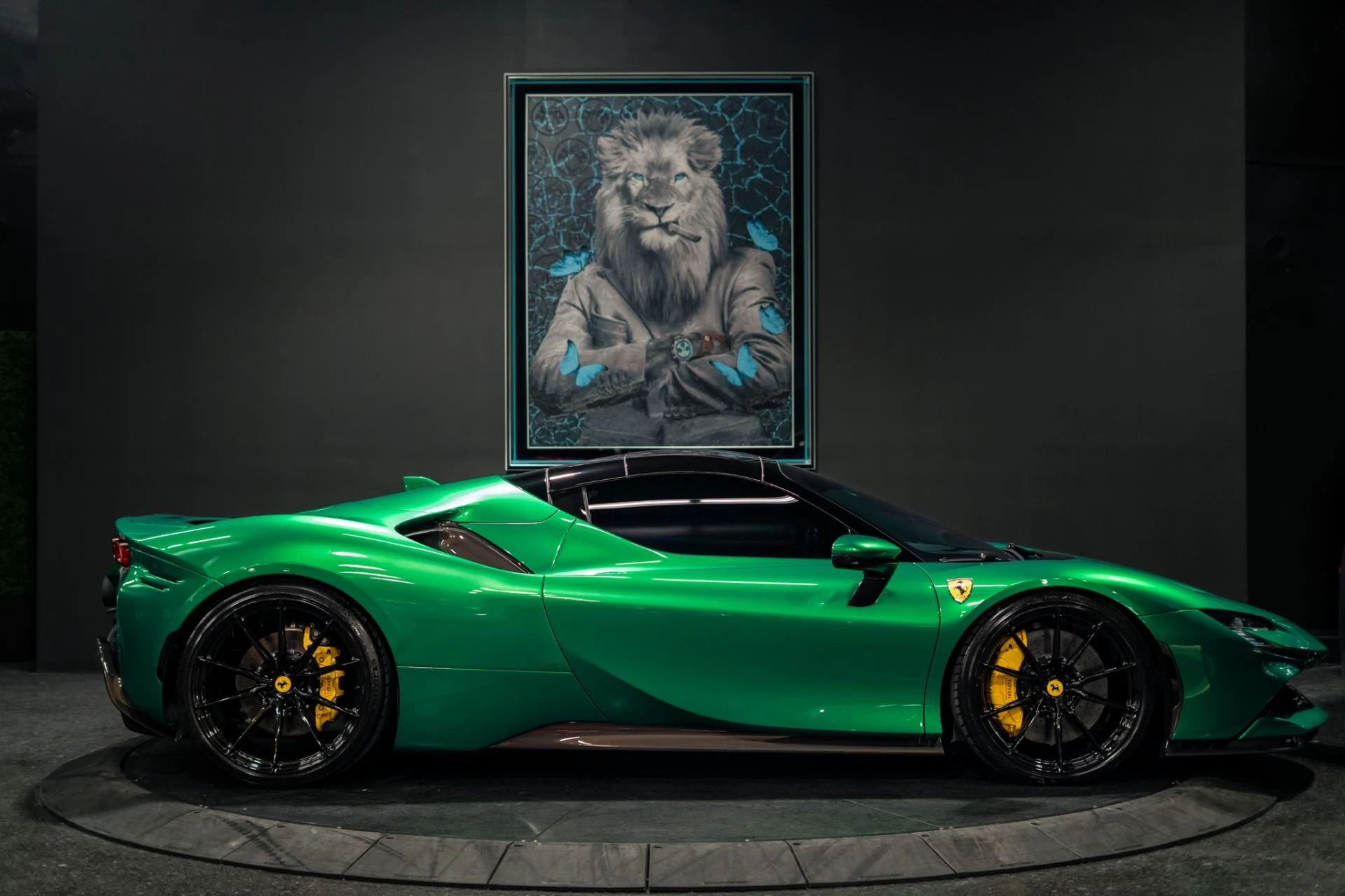 mph044_949424469_Used_2024_Ferrari_SF_90_Spider_Extra_Campionario_Green_Jewel_711842_MSRP_1784911188_b789a361e0