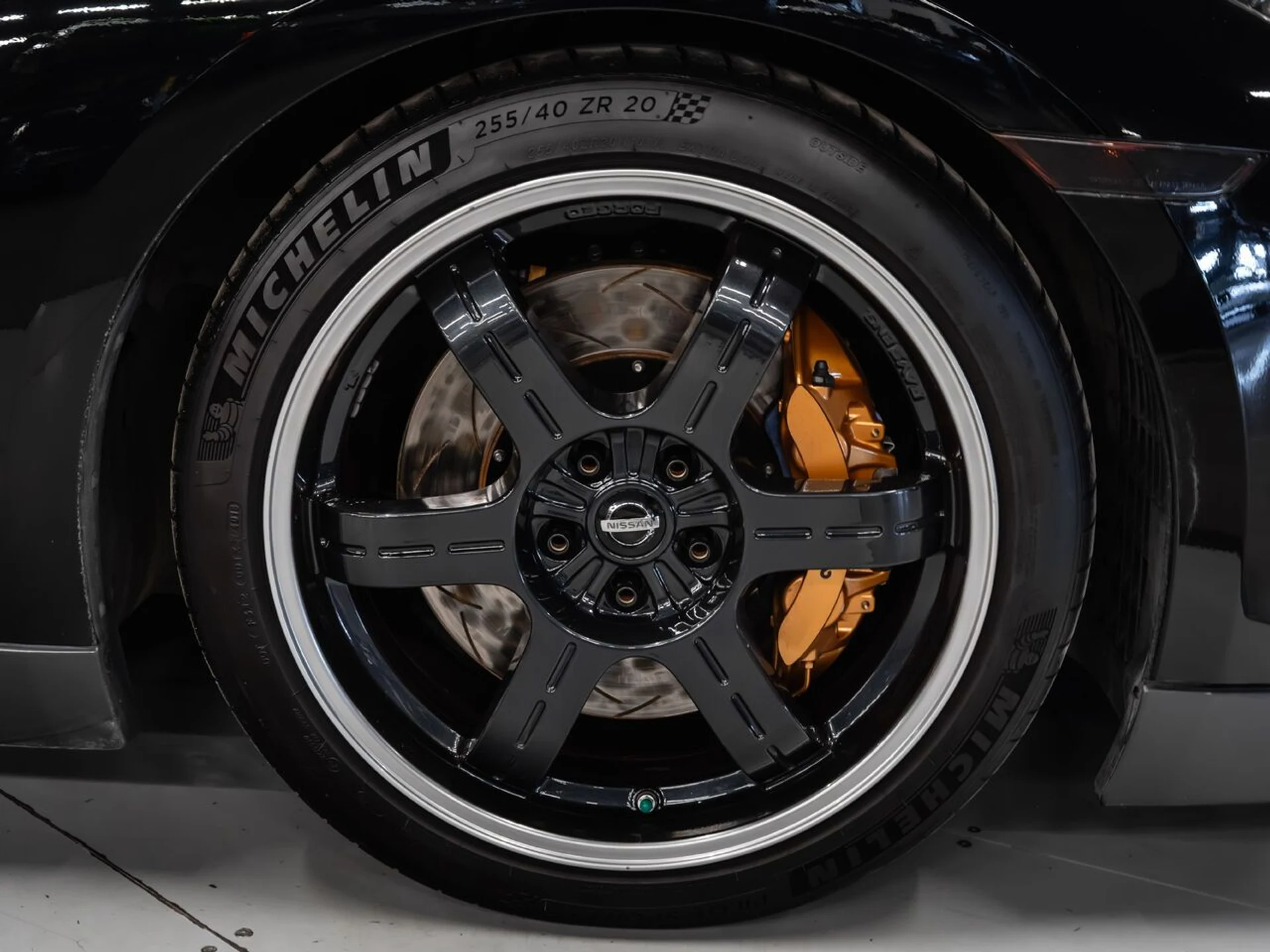 mph044_956577534_nissan_gt_r_2009_162d89a4ae