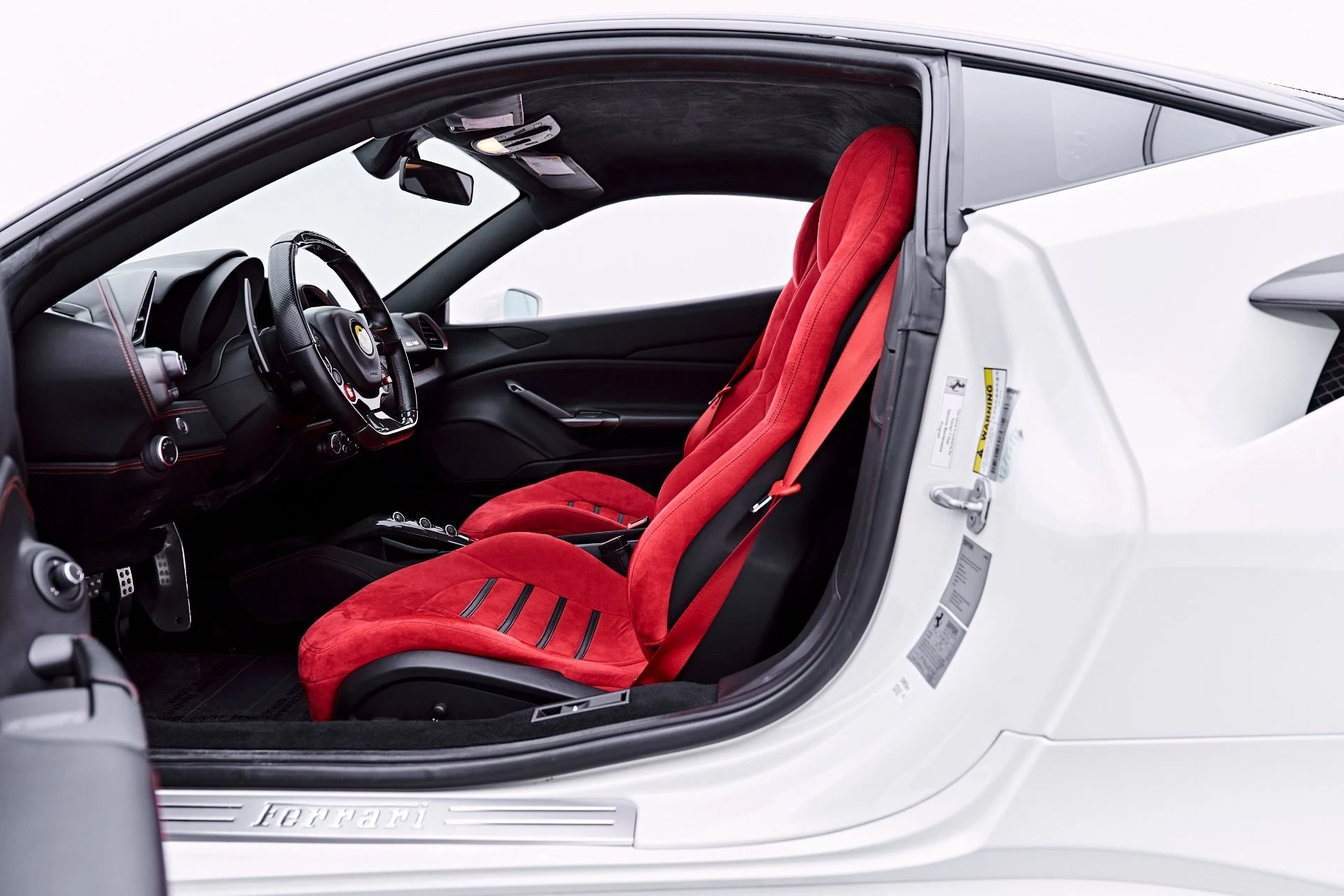 mph044_957342478_Used_2018_Ferrari_488_GTB_Base_1782869734_d3c5302bed