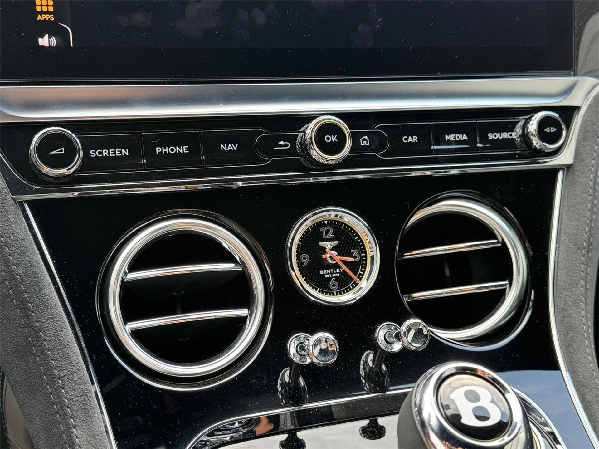 mph044_968648623_025b6cd4e19483e9c2fbe3941a33ef9a_efe8a86375