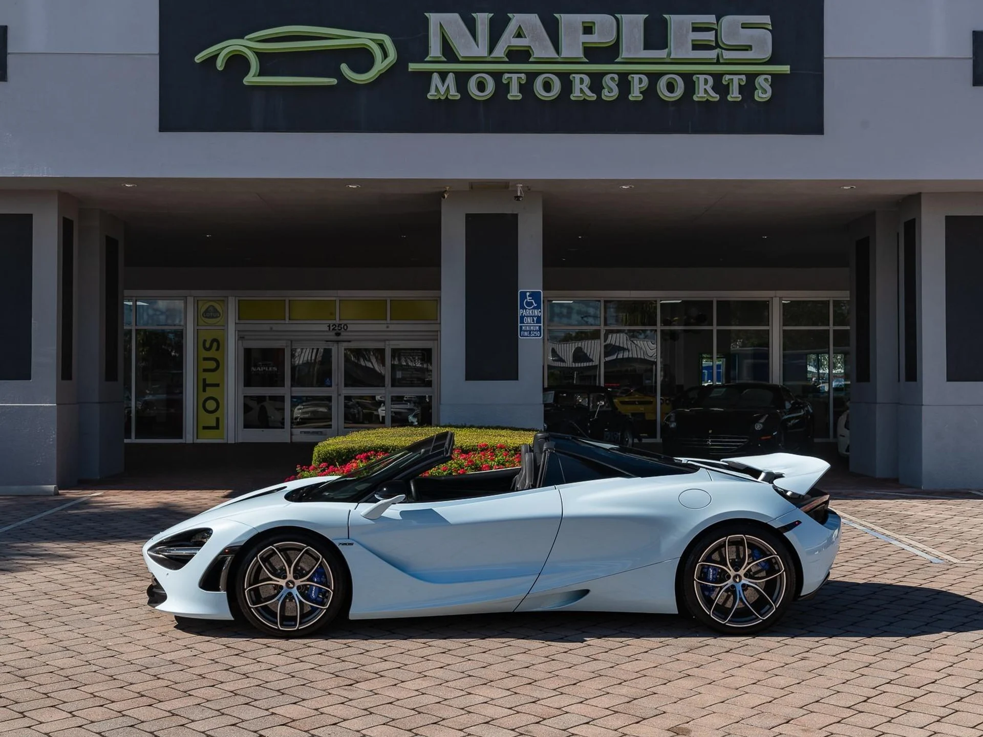 mph044_968920873_Used_2020_Mc_Laren_720_S_1767388174_22a693ed8d