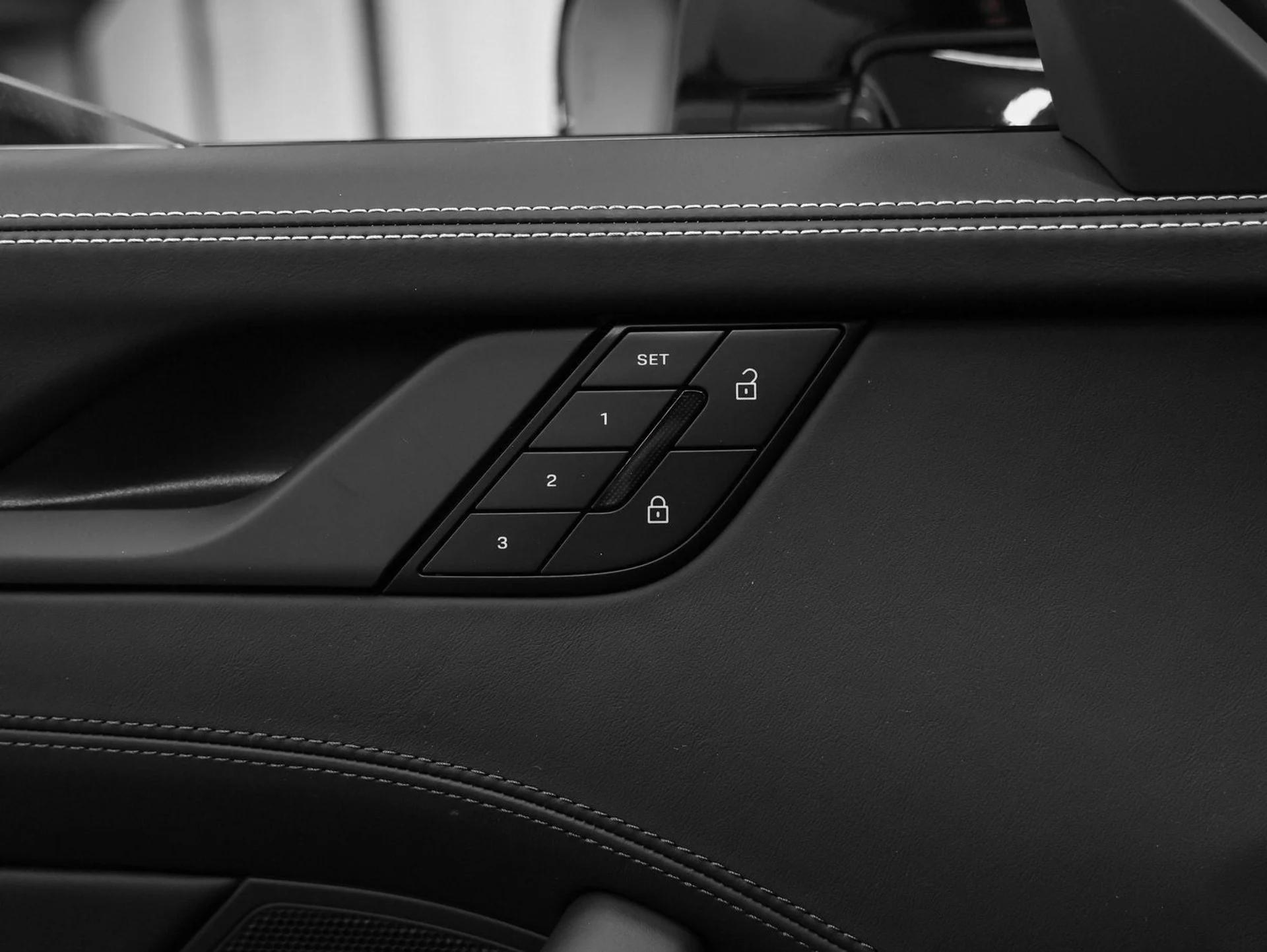 mph044_969162857_45_0a5c2363b6