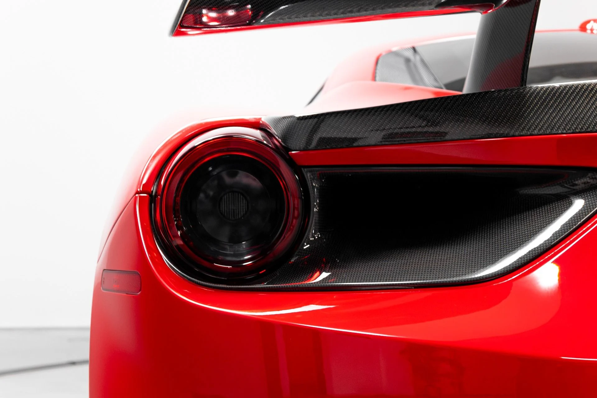 mph044_993664355_Used_2017_Ferrari_488_GTB_1772166972_d1cfe238da