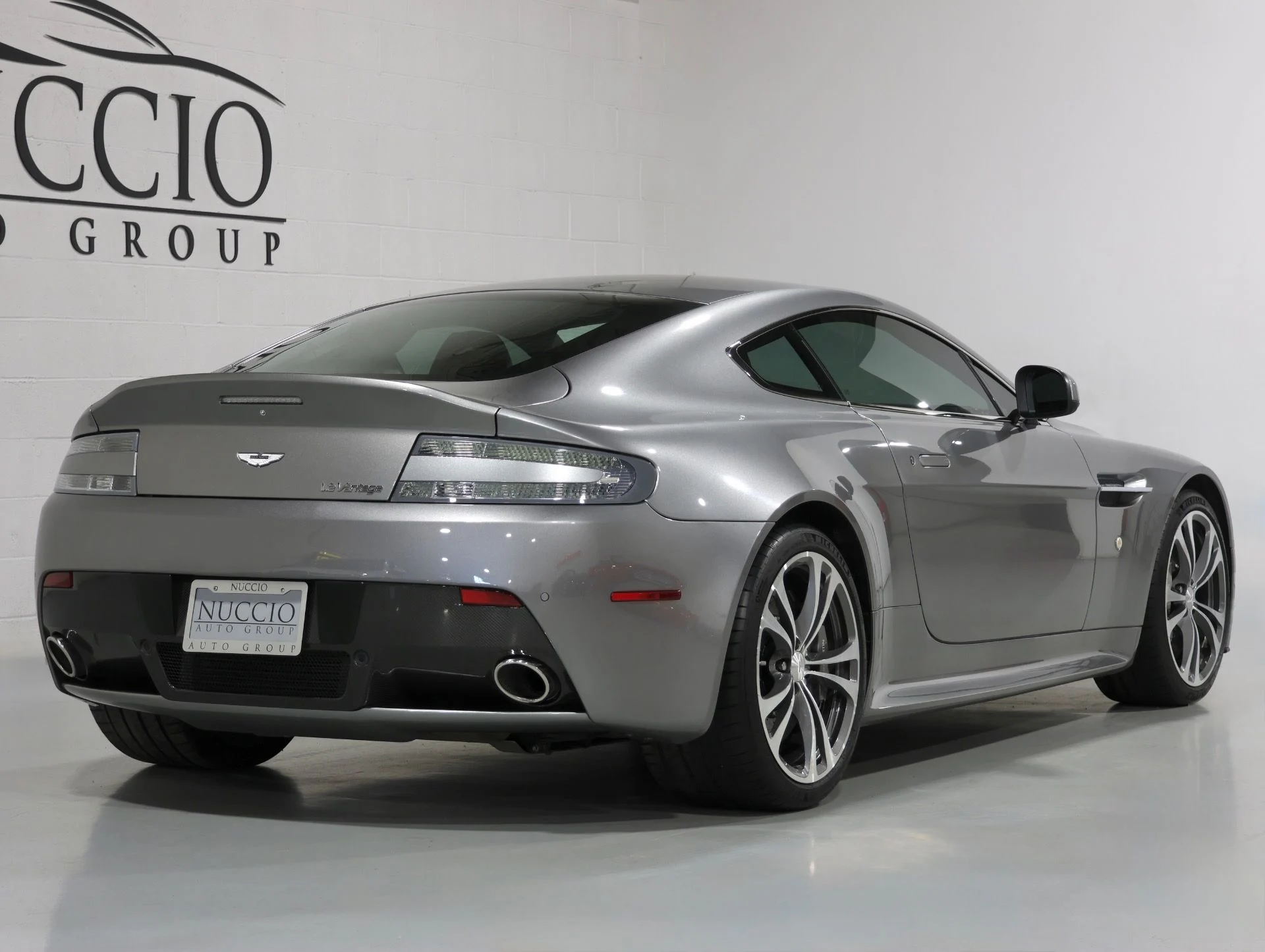 mph044_99641471_Used_2012_Aston_Martin_V12_Vantage_Rare_6_Speed_Manual_Over_200_K_MSRP_20_K_In_Recent_Maintenance_1770846605_fb4b493e27