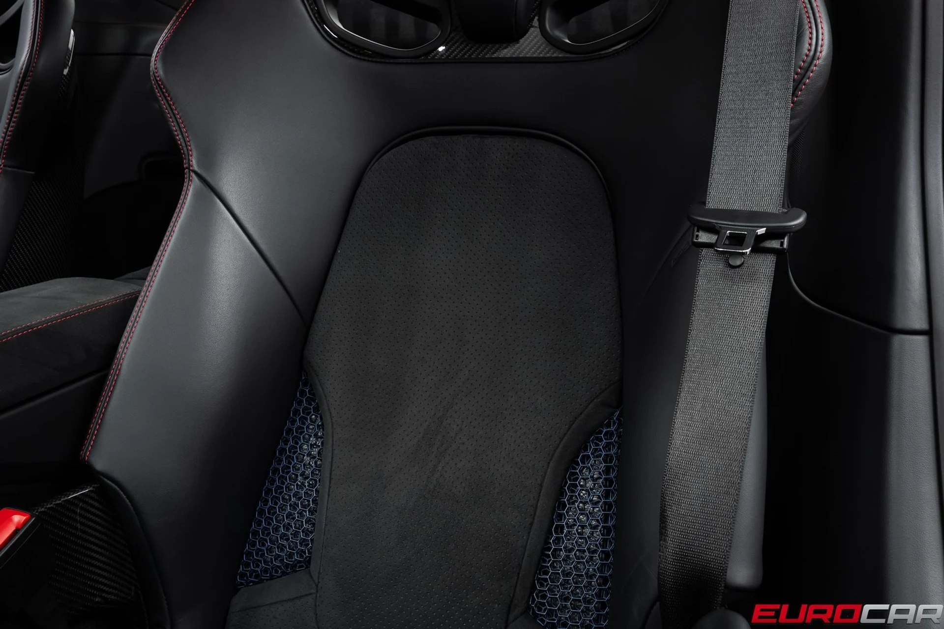 mph045_1023378587_90affffa_f0b1_45a6_b944_4421d73938ec_09278f64d8