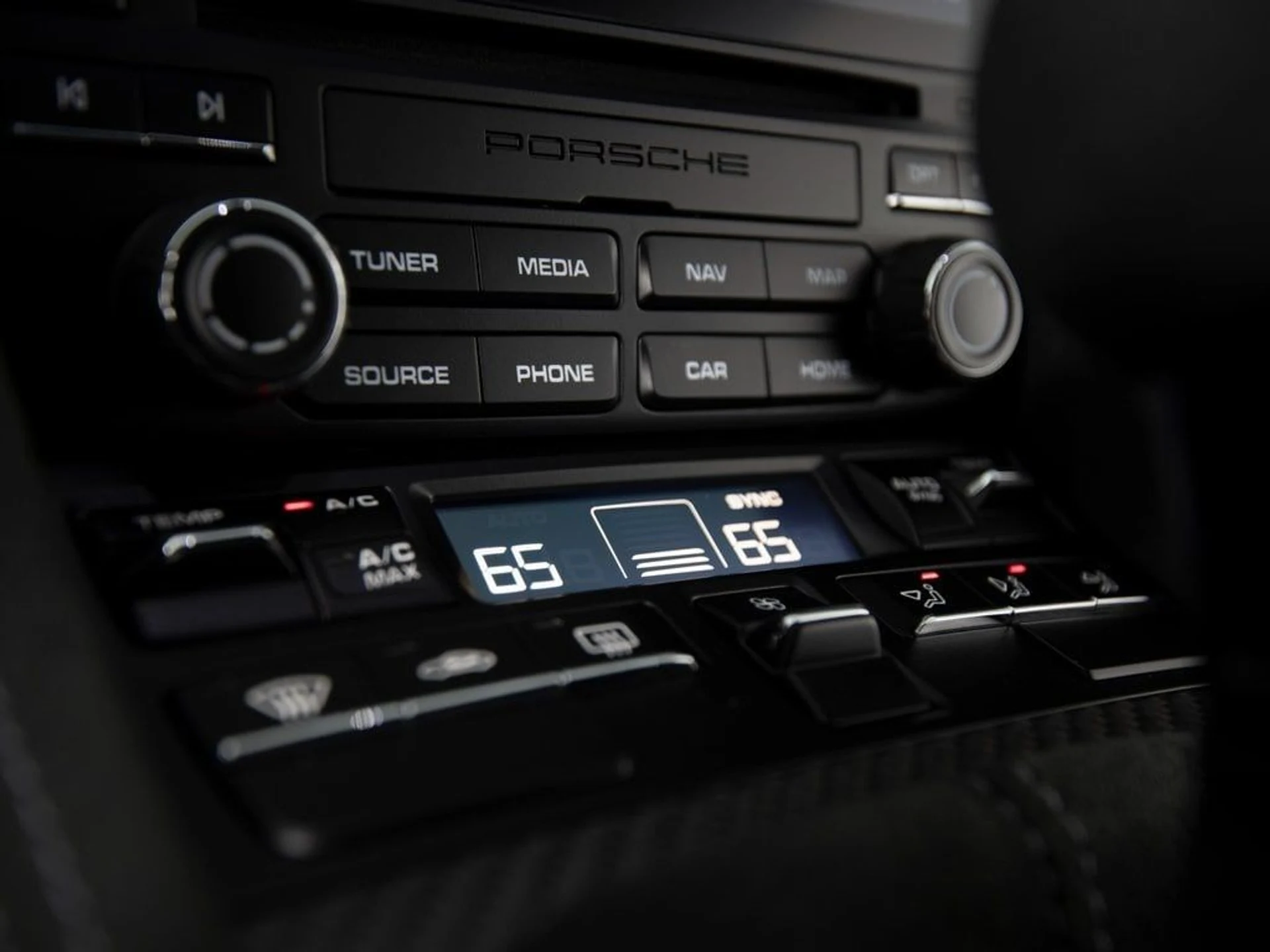 mph045_104597836_1247fc82786ff0cc1e31e14092514bfax_ec6b62dc87