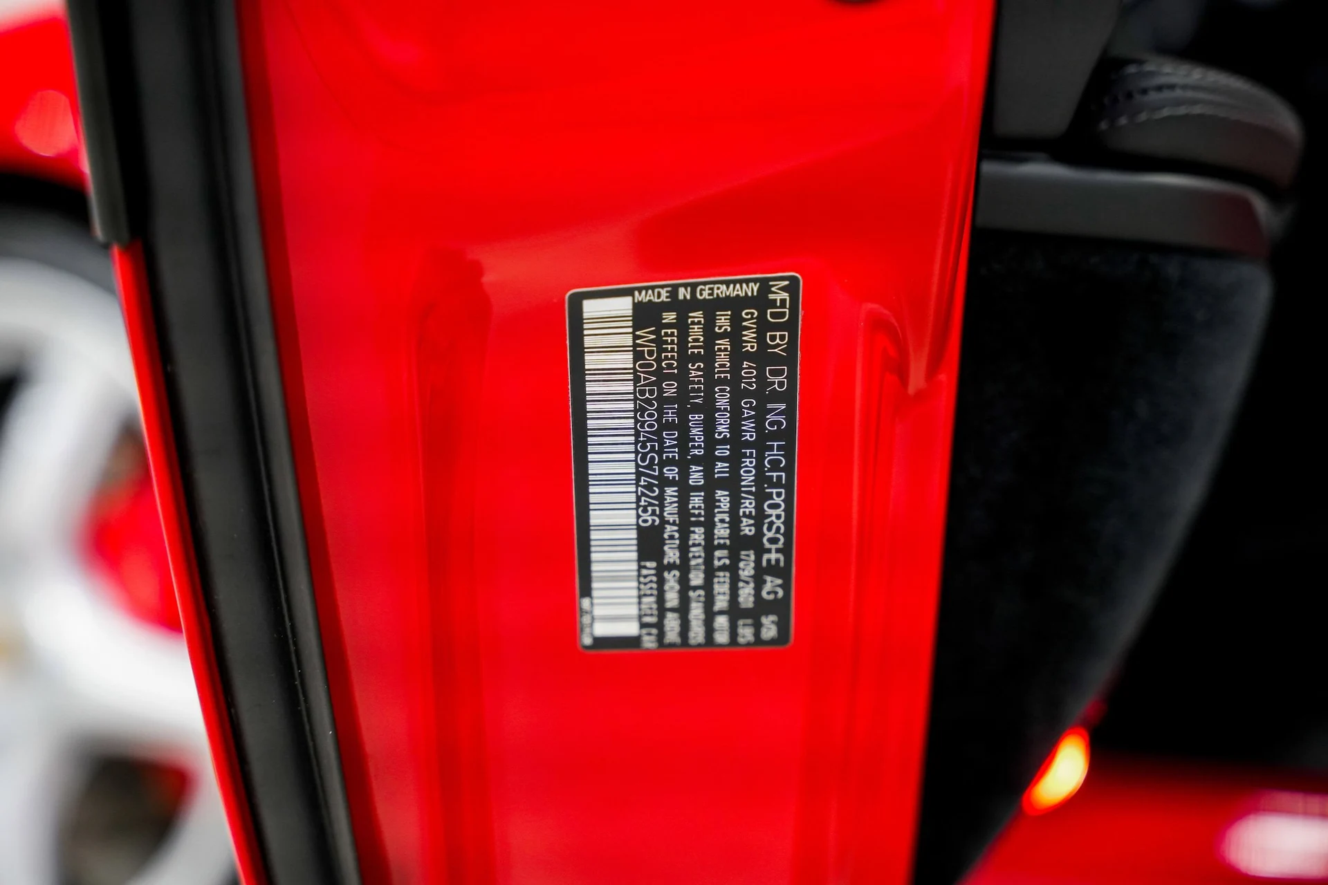 mph045_1057488287_80095c5138d4567798f47c2574f6bf1dx_5263c2ad32