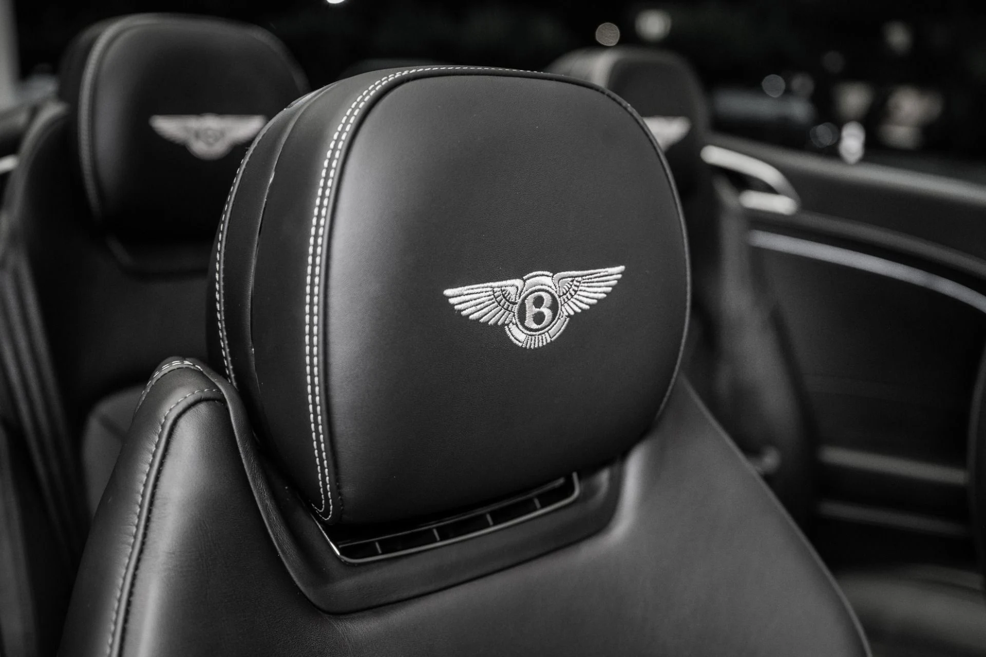 mph045_1066448587_Used_2021_Bentley_Continental_GT_GTC_V8_1791300173_0cb9eff48d