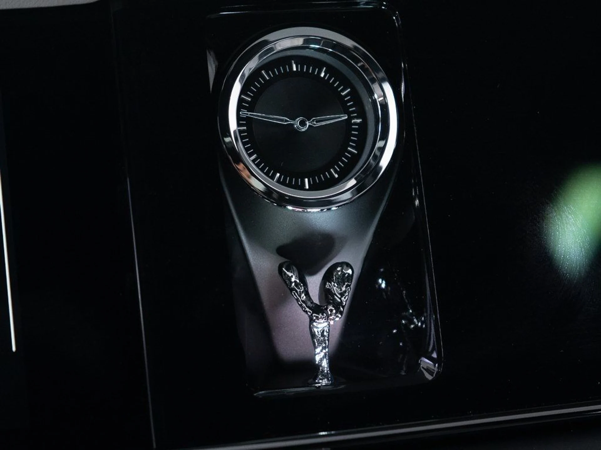 mph045_1068602756_93b3aa4b8d30652e232d49c1f4dd63ad_d7f344c512