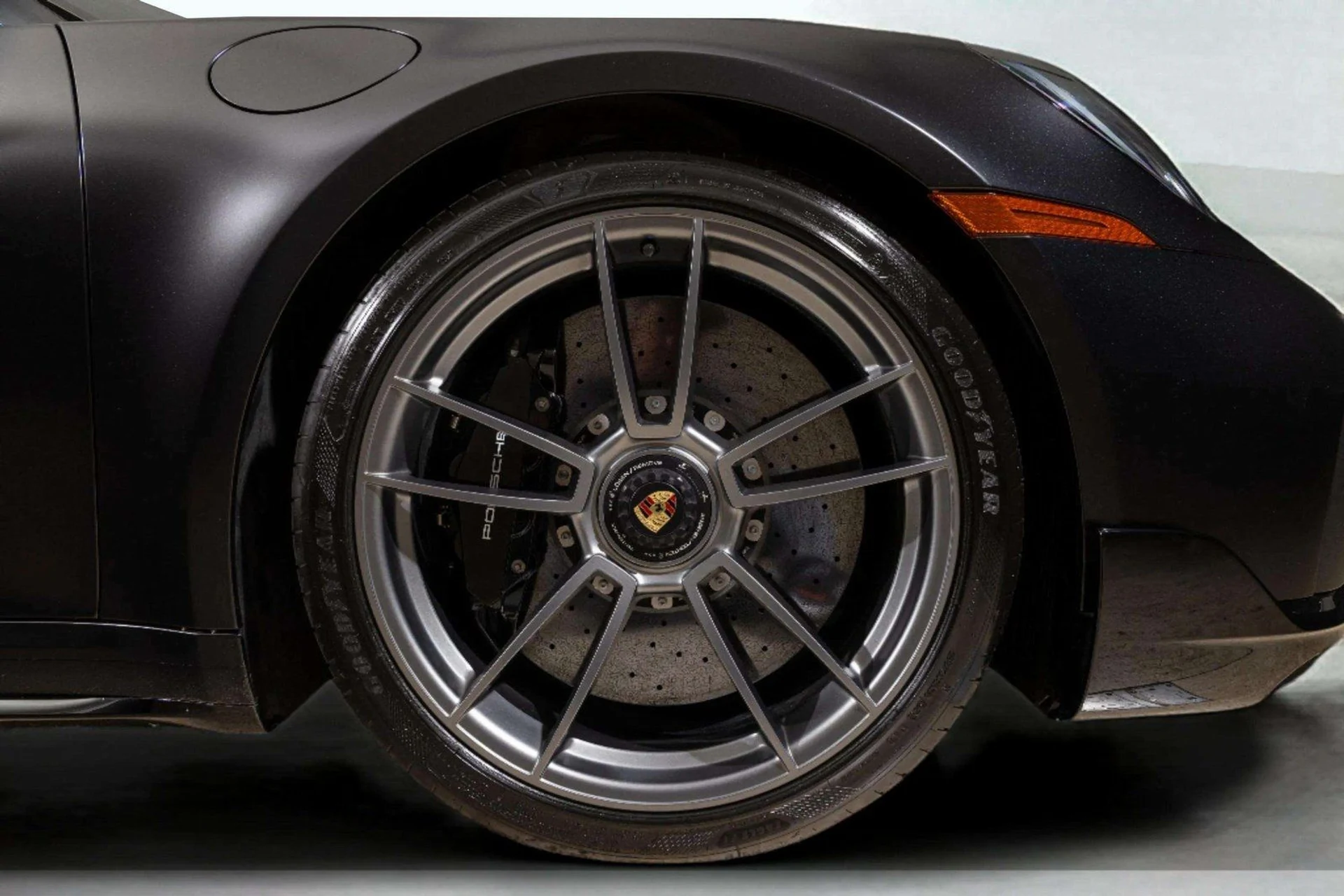 mph045_1081808465_image_46_95962ae431