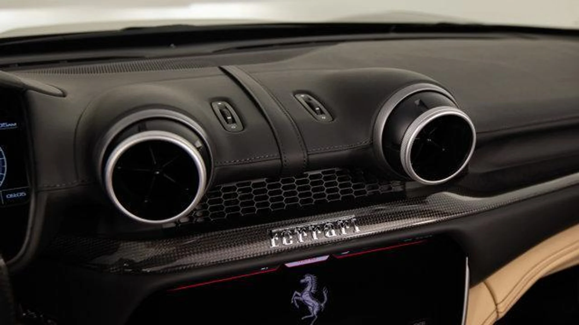 mph045_1087192590_y_NB_Ser_KMK_Gj_Q4r_UQ_BX_12_P0n_R_8_f836359d6e