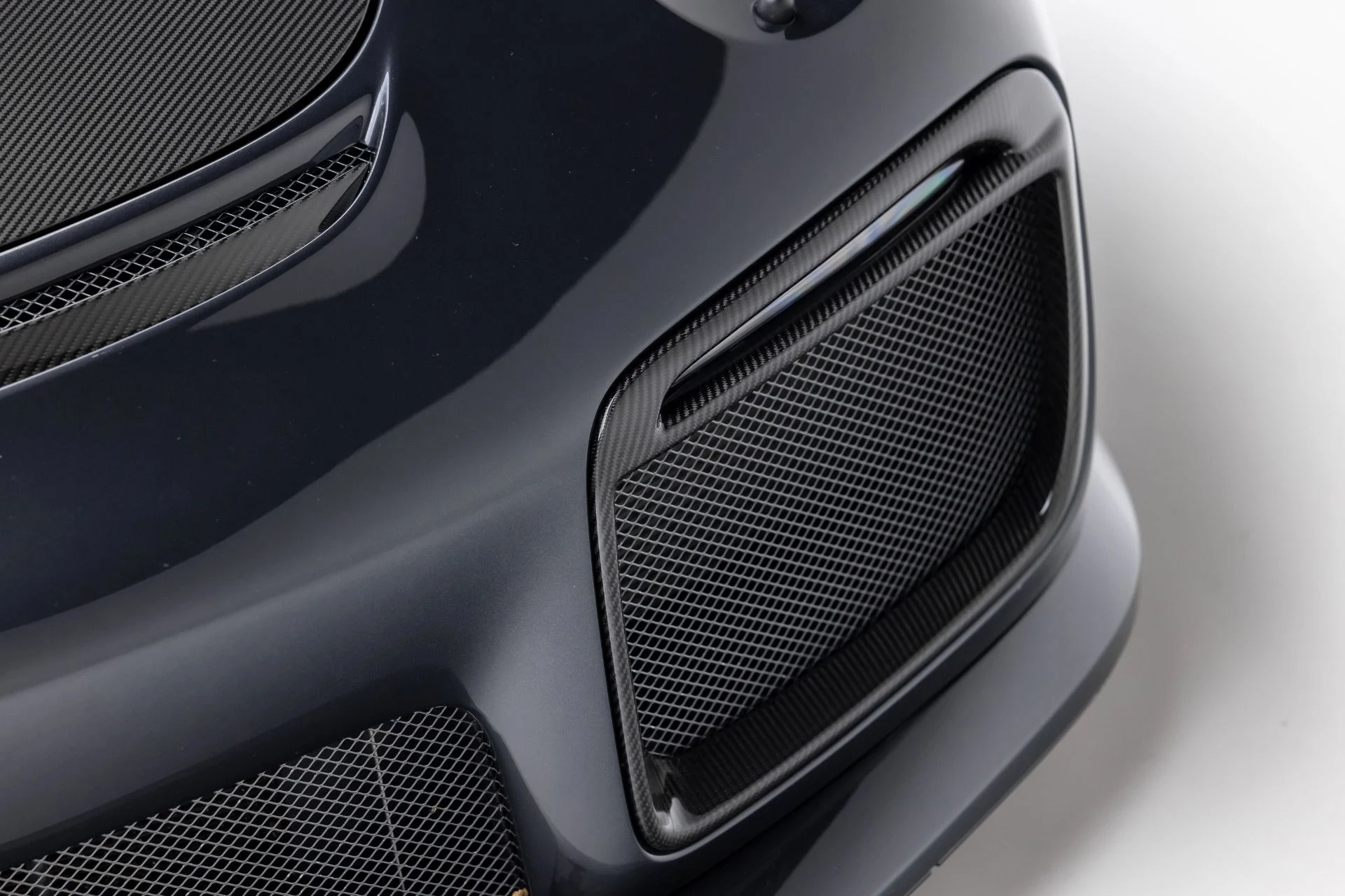 mph045_1087640514_11865_p46_l_2131fcb018