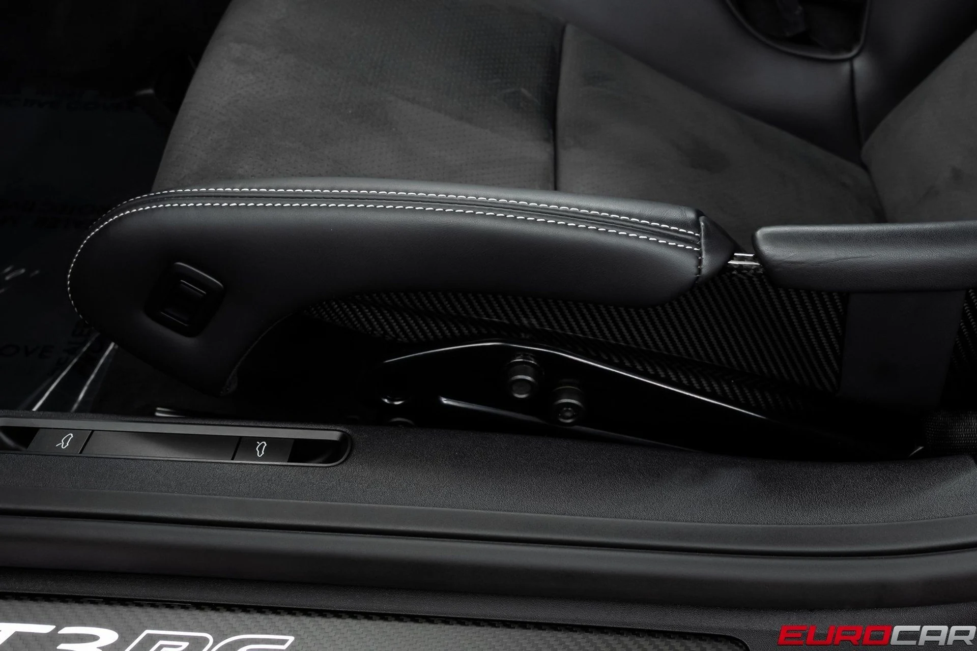 mph045_1088023142_image_46_9f5cbbf7da