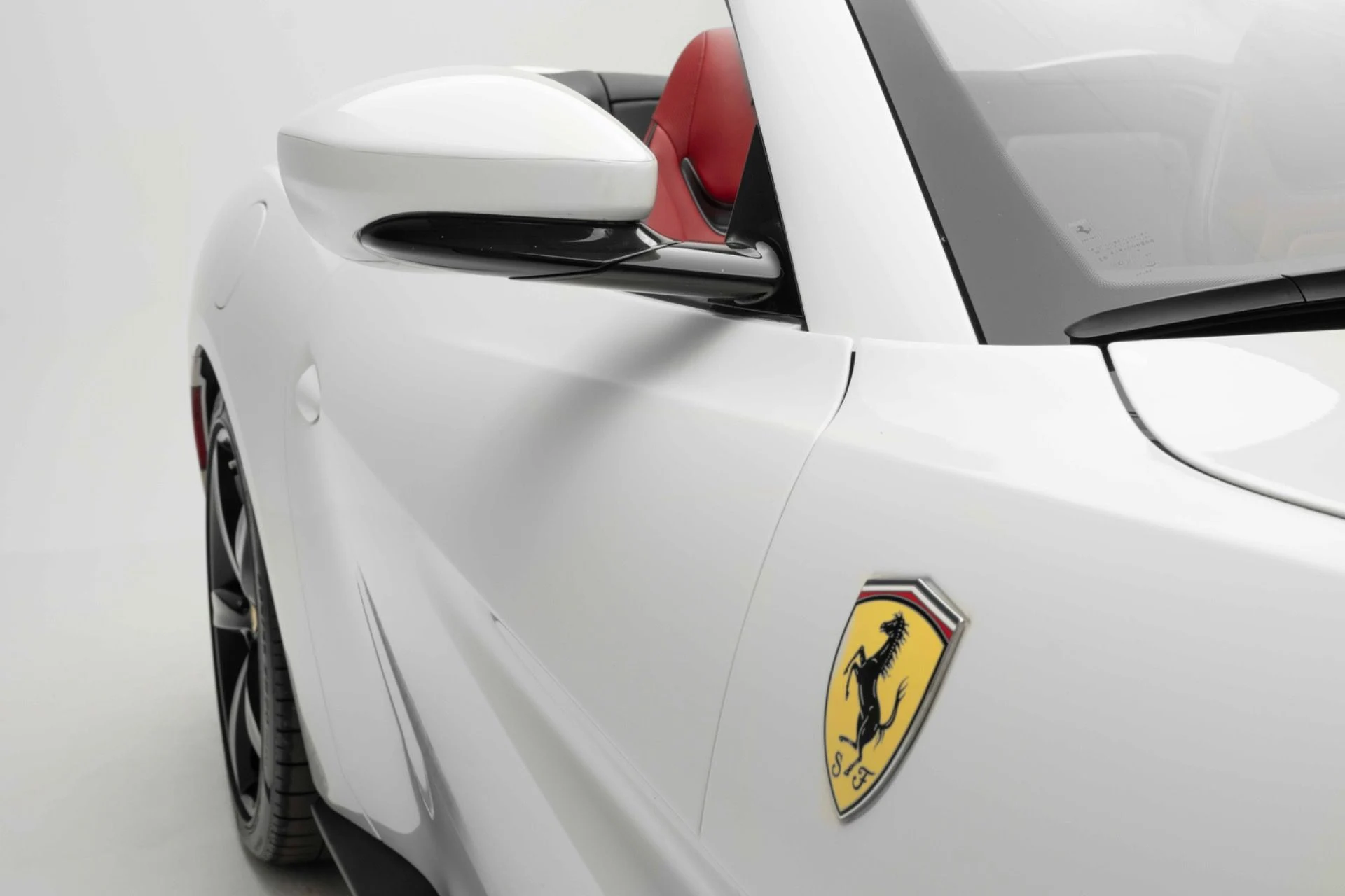 mph045_1092158281_Used_2020_Ferrari_Portofino_1774467217_44618ccfdb