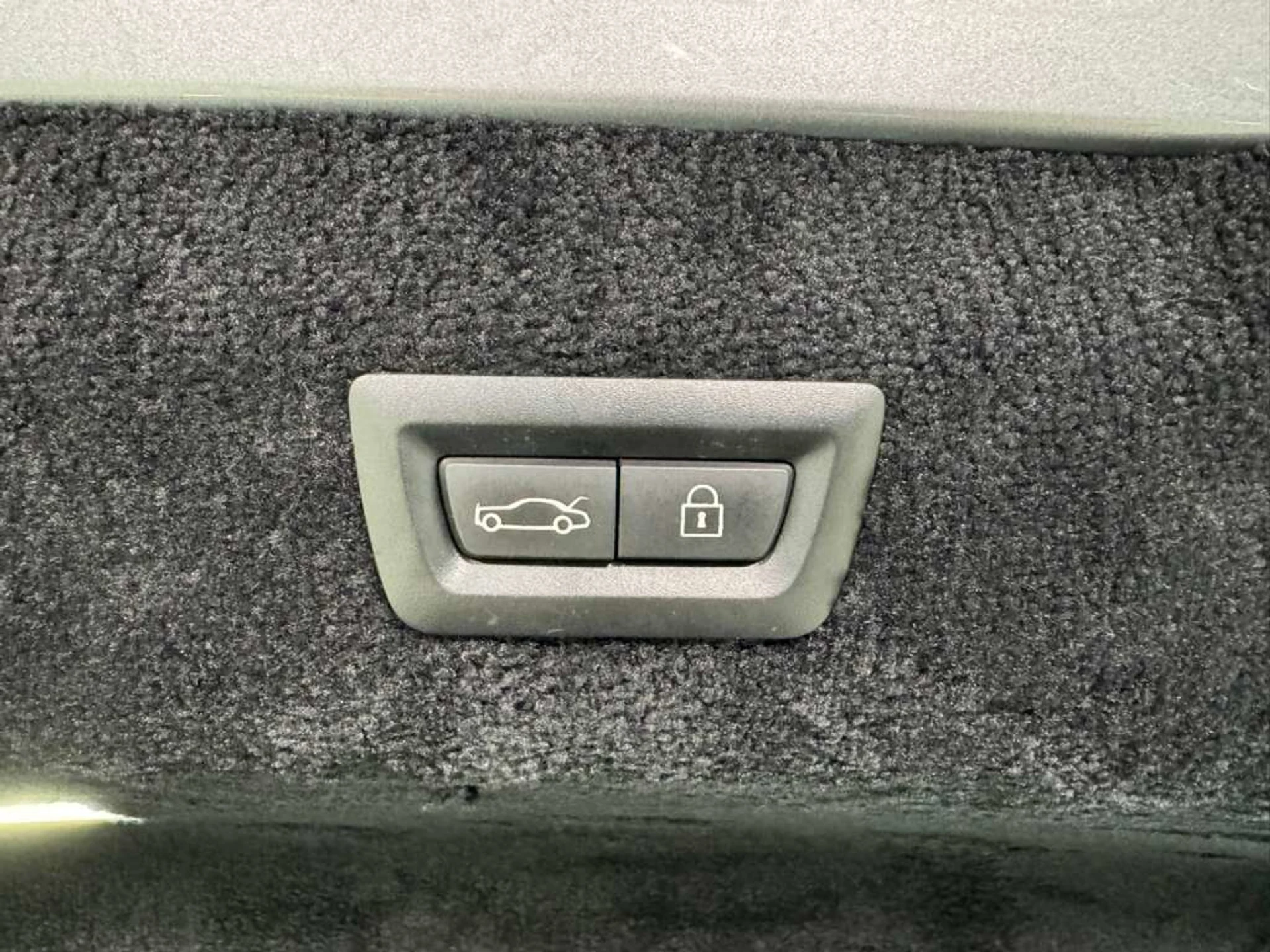 mph045_1102484199_8966e3b84986c88ff5bce913e477d2d8_9489e95277