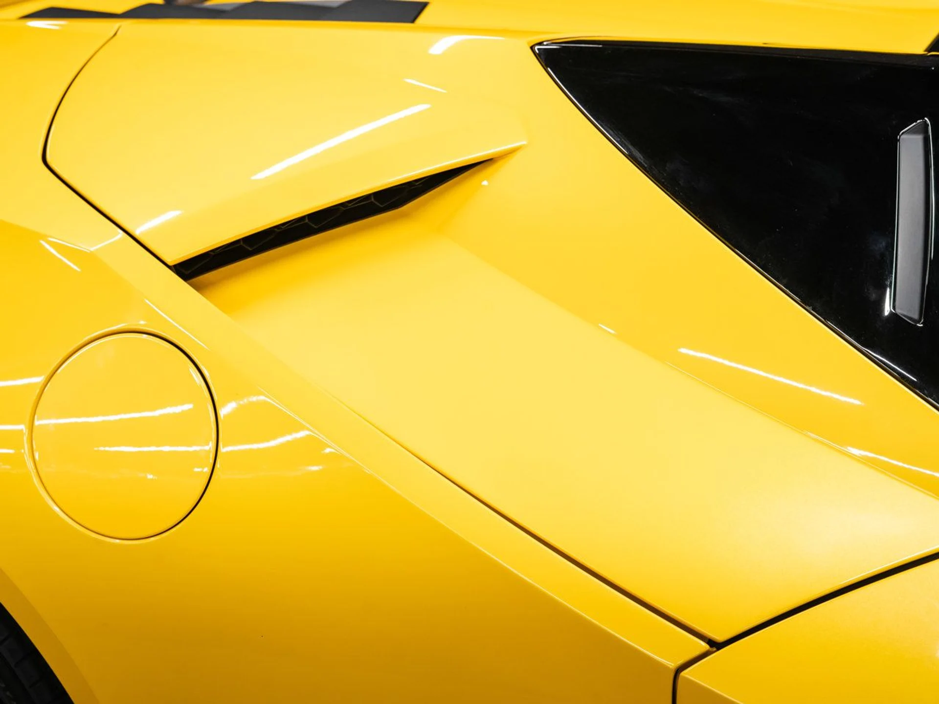 mph045_1110543001_lamborghini_huracan_2017_8e12902d2c
