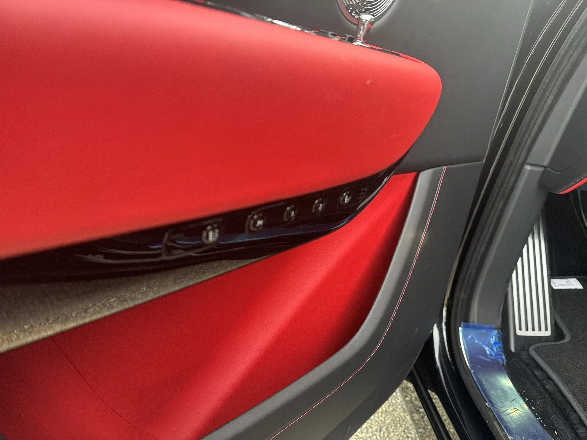 mph045_1116212071_4fceedc39409ff6fafbc29be3e4edac5x_e47dd68b40