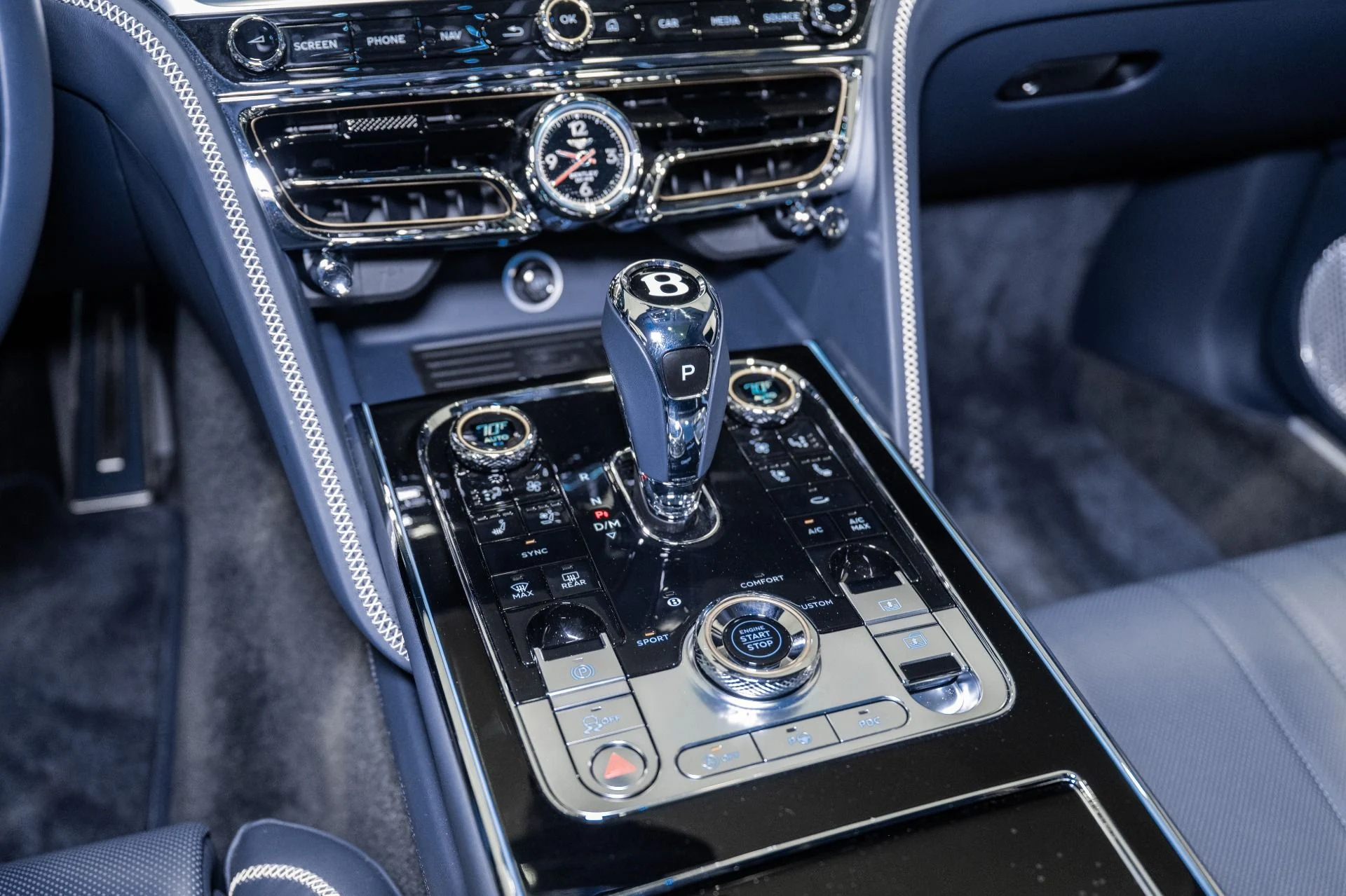 mph045_1131437265_Used_2024_Bentley_Flying_Spur_Edition_8_1777999219_289ad8a3f3