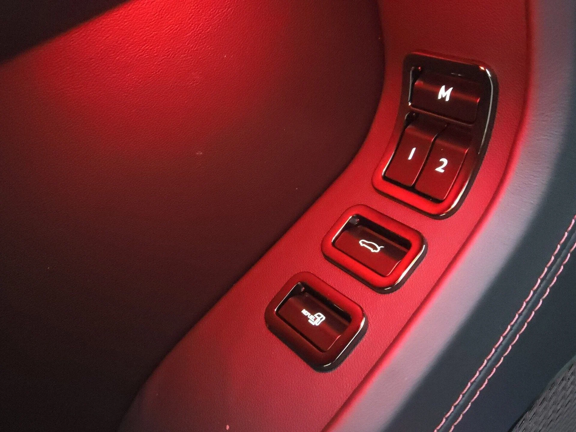 mph045_114158959_89d6fed23a1a16813ce1a9493929305ax_e0a64a5e88