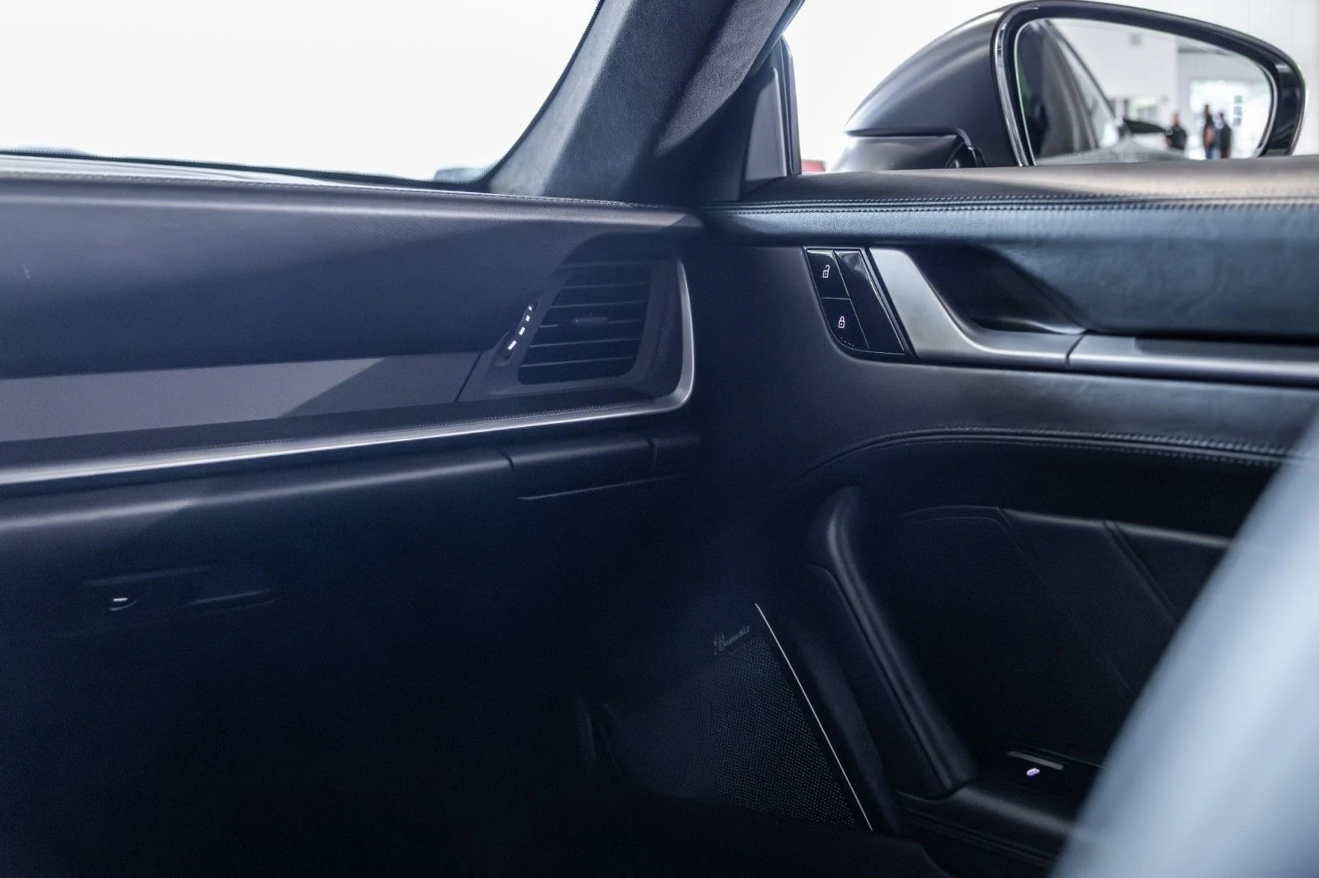 mph045_1150851967_Tw_85fc787bdb