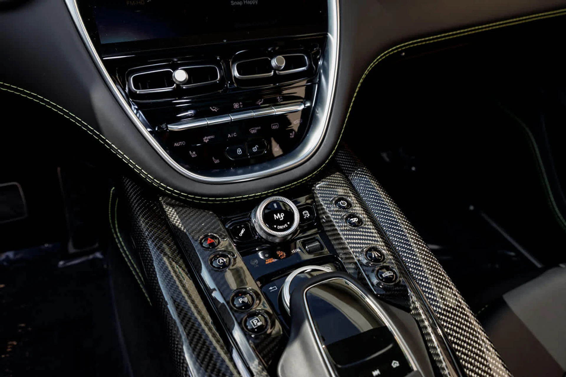 mph045_1152950469_46_4af0cea248