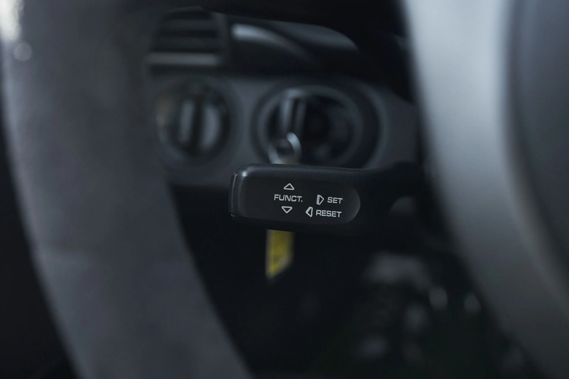 mph045_1154667313_Used_2007_Porsche_911_RS_1763228719_42af6b1d55