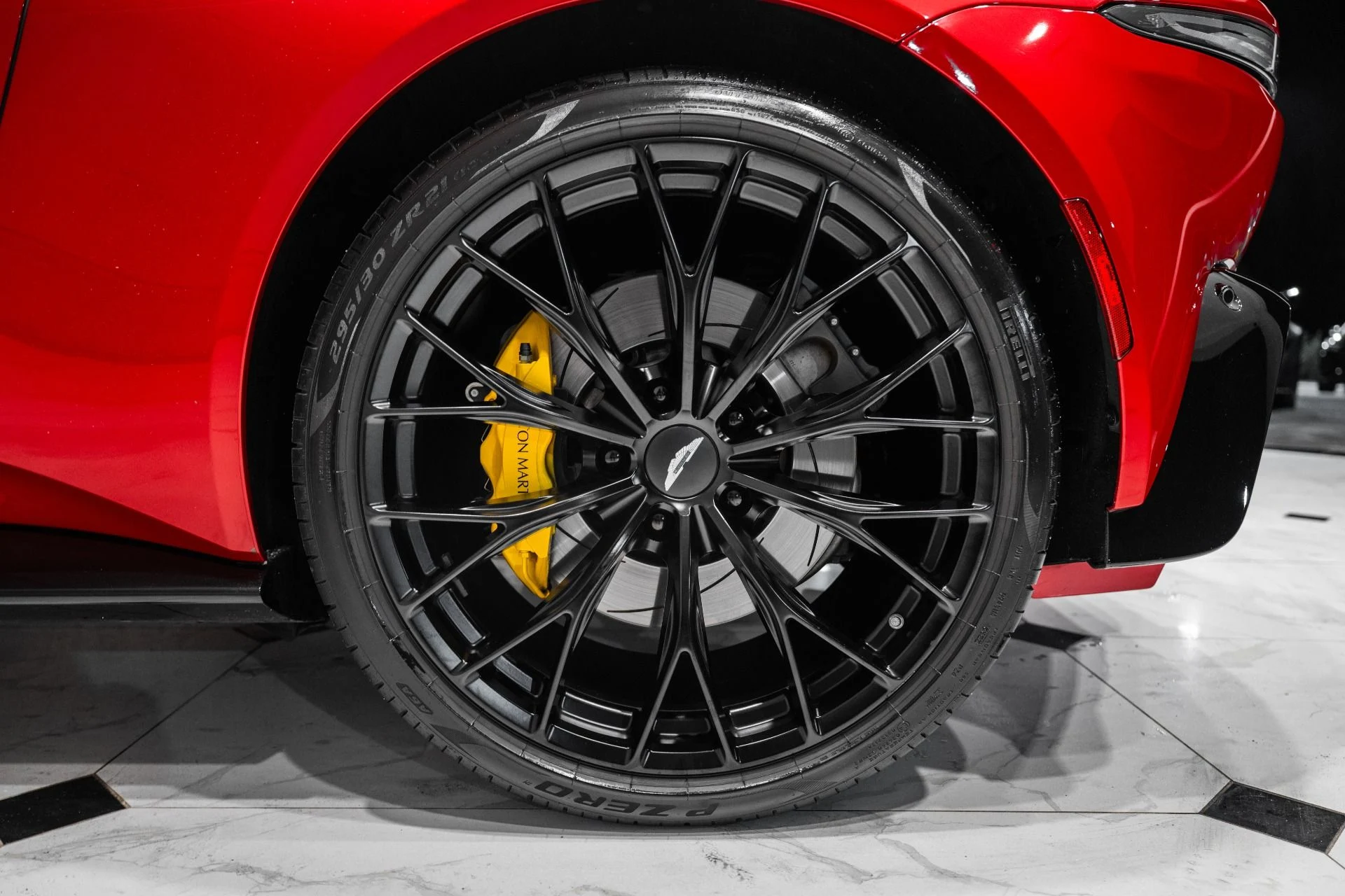 mph045_1159455161_Used_2023_Aston_Martin_Vantage_V8_1772854371_1d6ed3a2ba