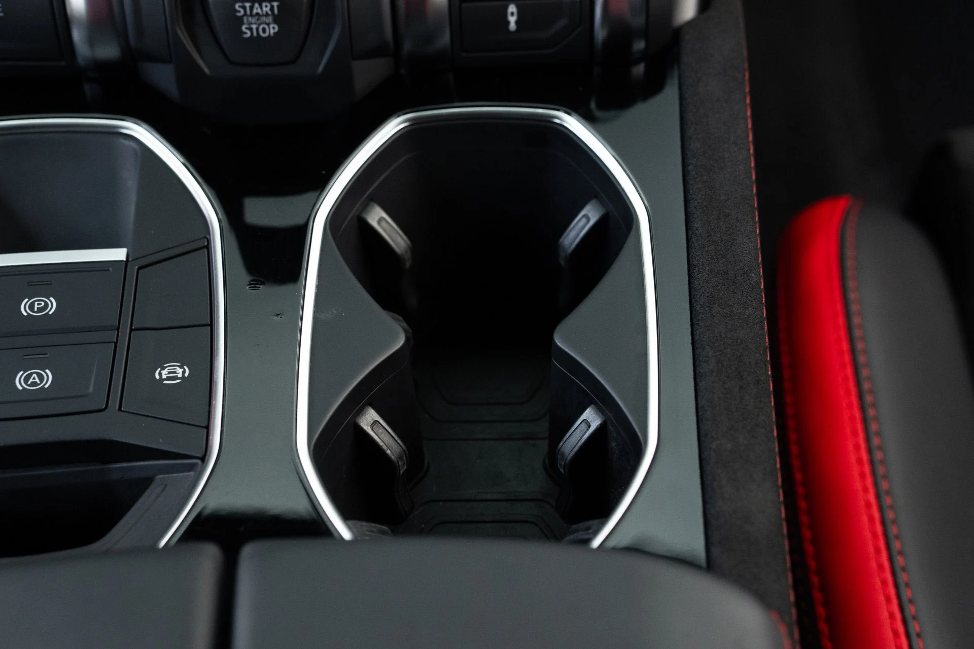 mph045_1167322861_Used_2023_Lamborghini_Urus_S_1771018680_3b19c0c962