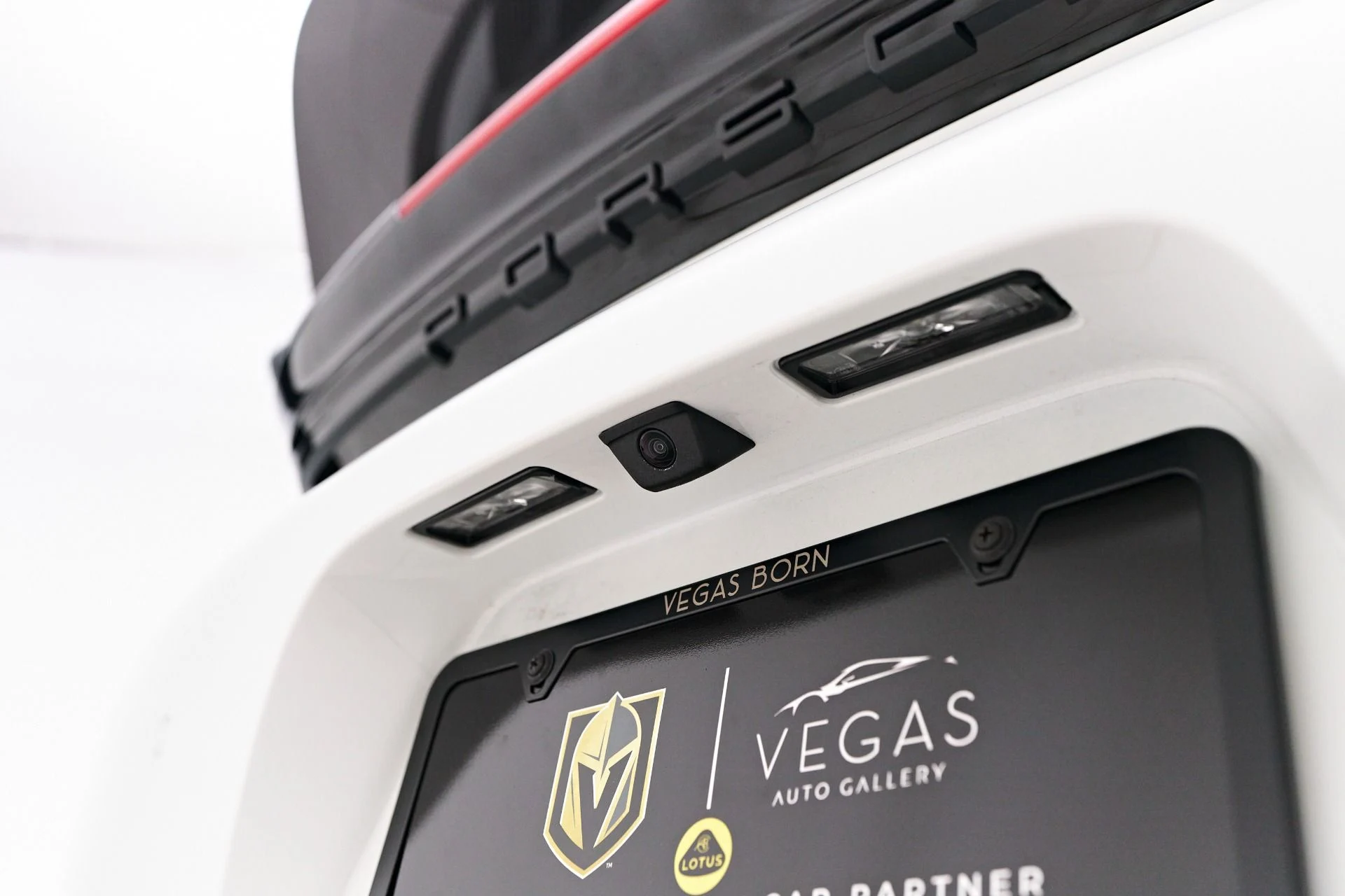 mph045_1172309765_Used_2025_Porsche_718_Cayman_GT_4_RS_1754674090_9356f0482f