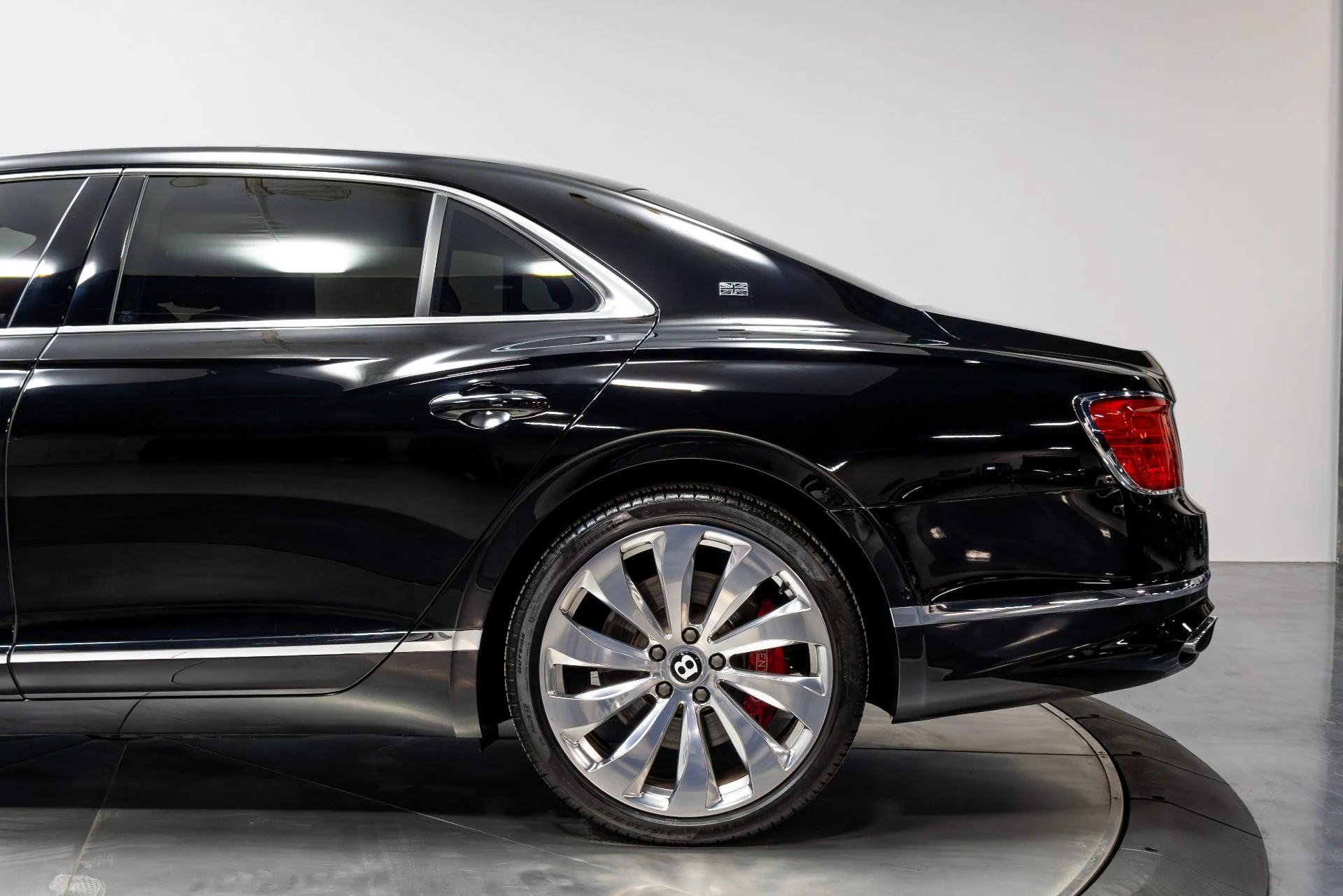 mph045_1183709025_Used_2020_Bentley_Flying_Spur_W12_First_Edition_1774462936_e9578bfcaf