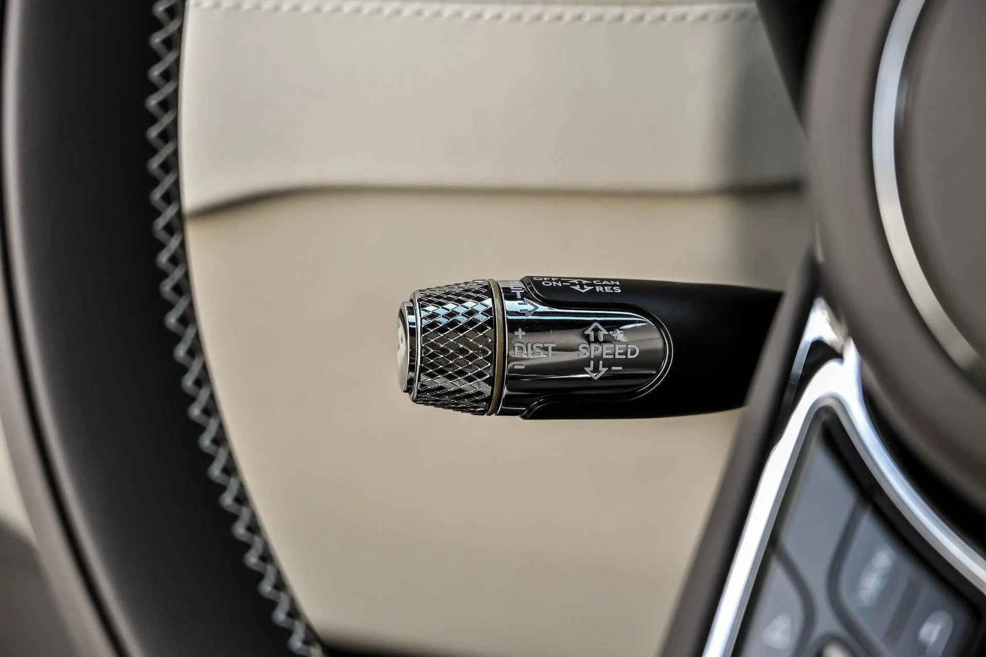 mph045_1195100867_a2b54727fbbc69723b22386c0d74fdc6x_748721f0dc