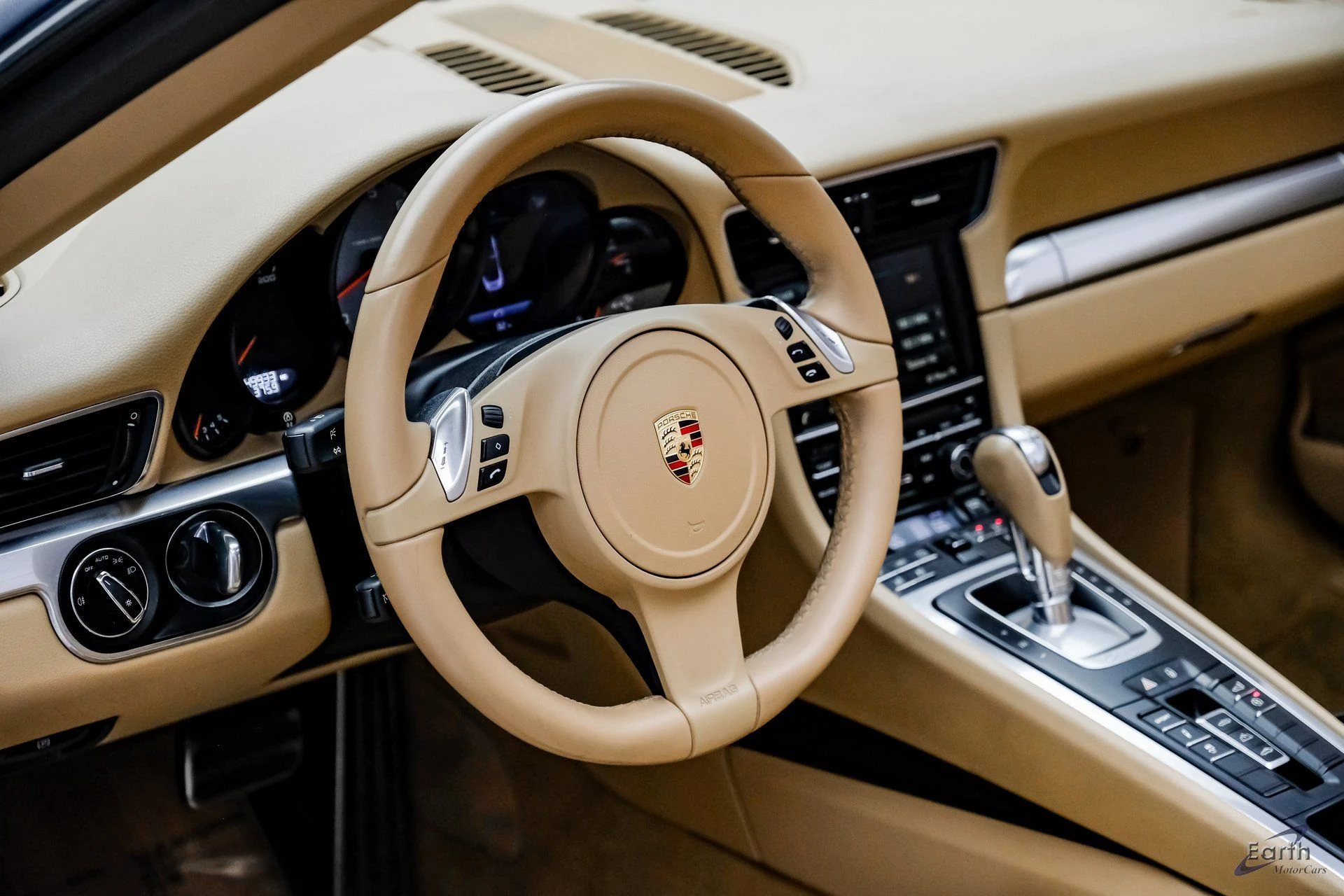 mph045_1207062742_60e7c35e6f5f7576eb887360fa364de7x_6198d36378