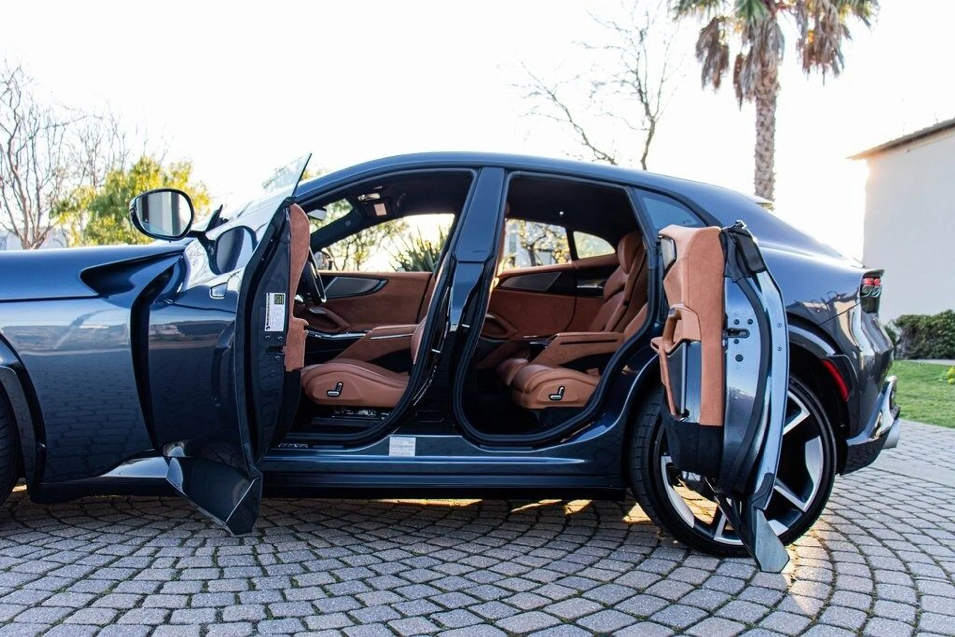 mph045_1210628308_532ae708f86b9da6d06c10edc5251960x_fdbac7f560