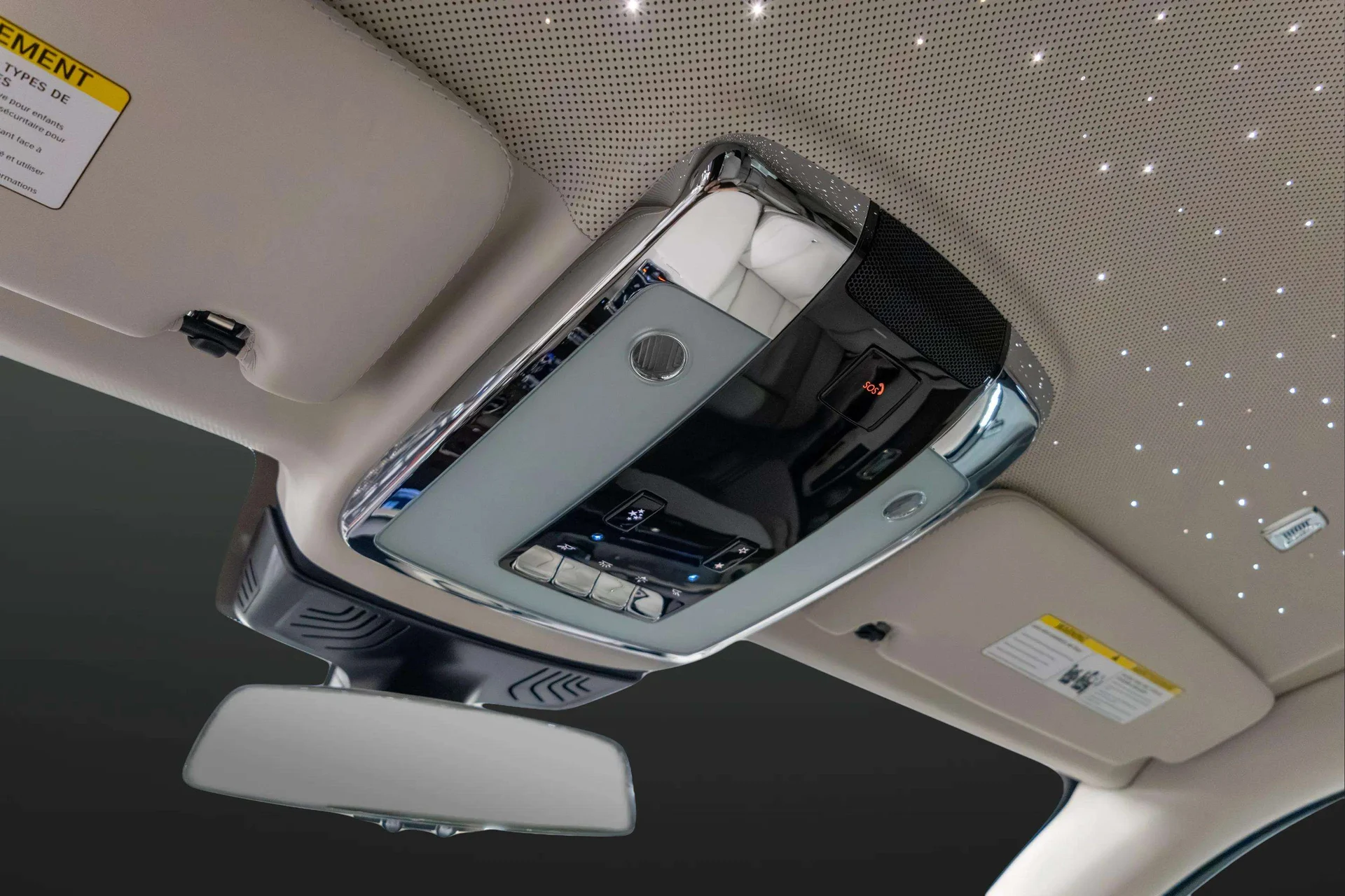 mph045_1223836312_1b020aac_2ac1_4ea5_82be_5b6084d5c486_202420_Rolls_Royce20_Phantom20_Extended20_Wheelbase2028_SCATT_8_C02_RU_22331429_46_6a5c46fc00