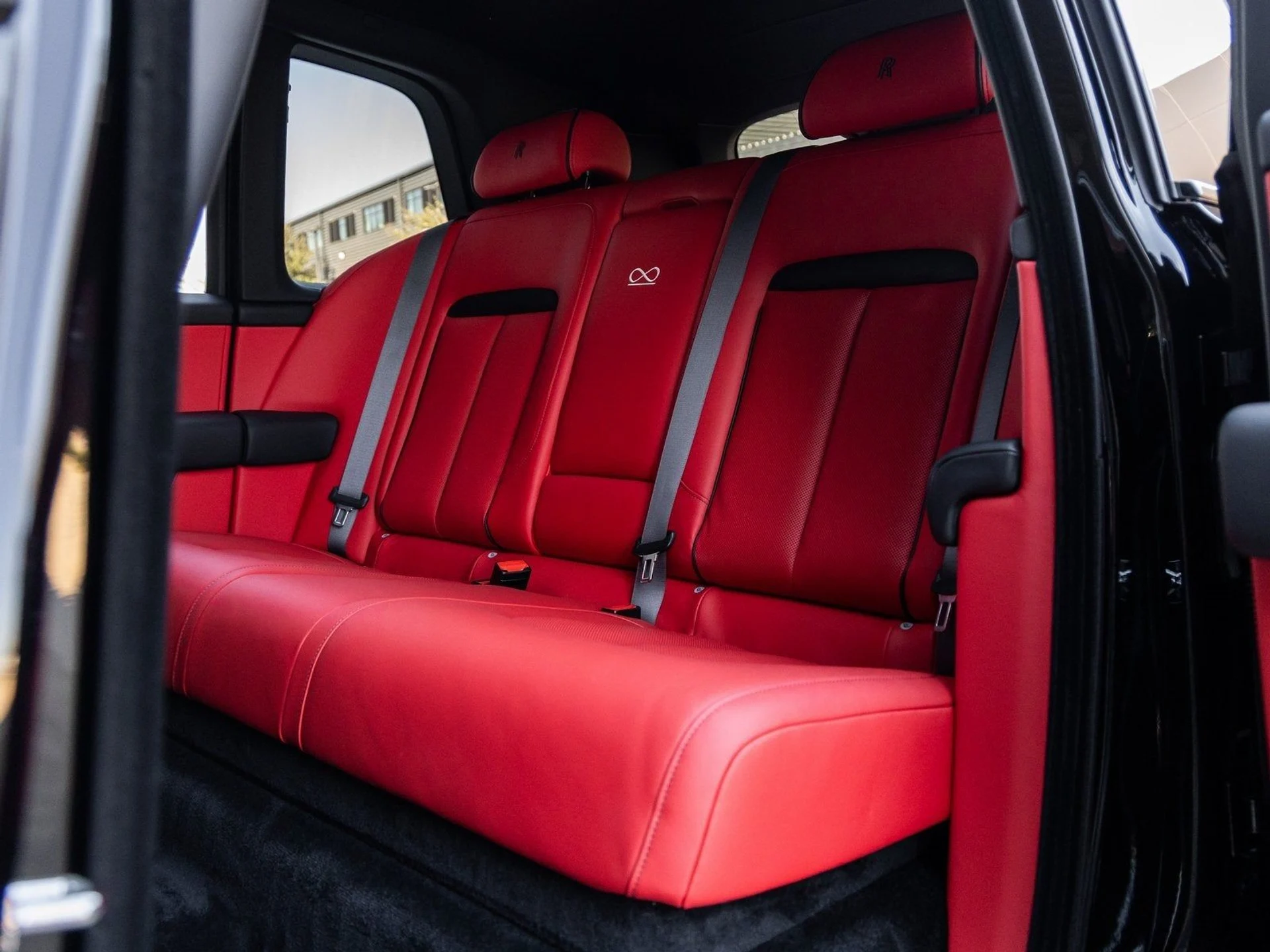 mph045_1286677602_46_46c06da89e