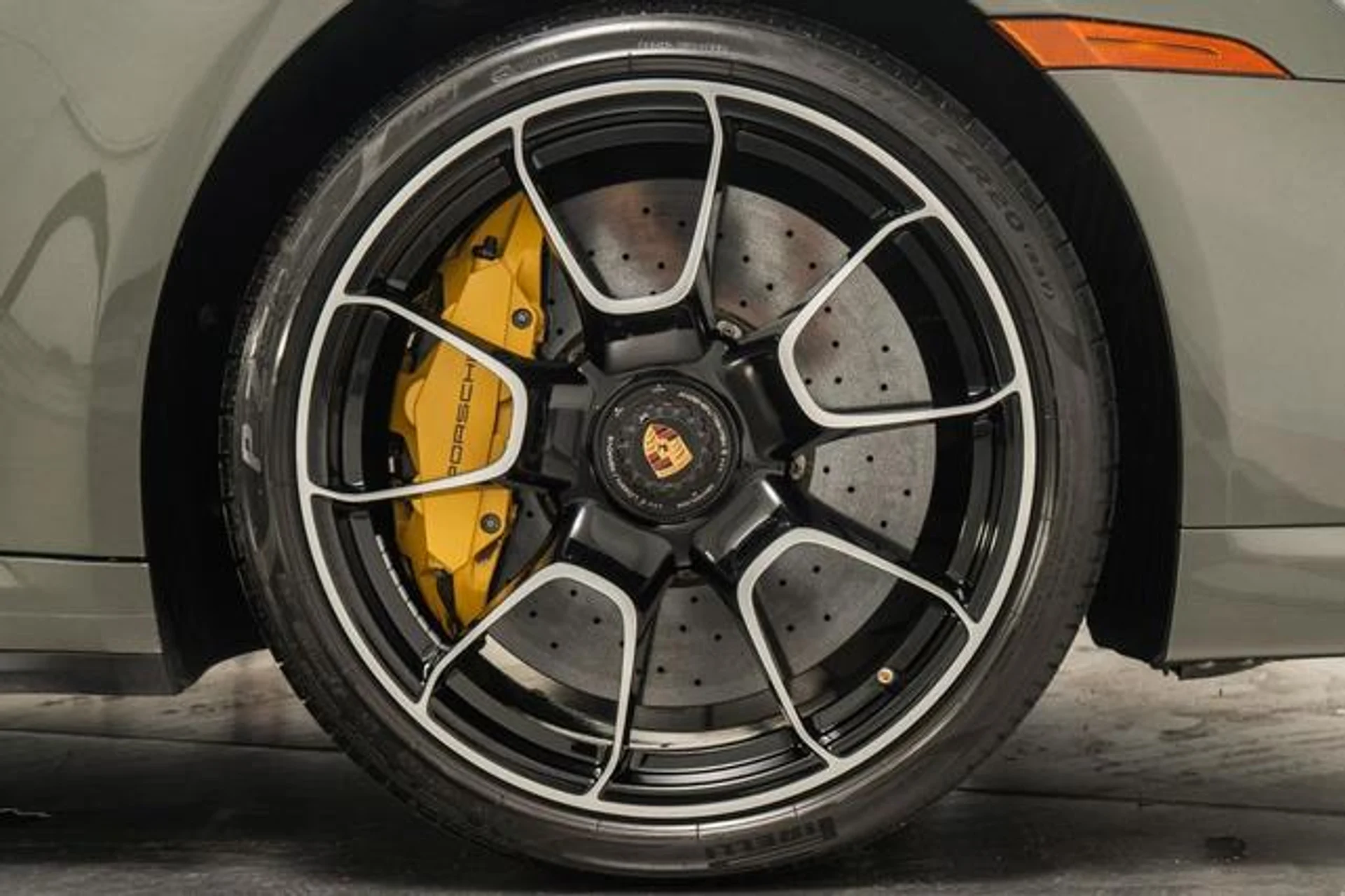 mph045_1296377138_1_Of_T_Mr_M_Krcd_Rjbi_B_Jo0_D3_PQ_Fnw_I_79dac9b03a